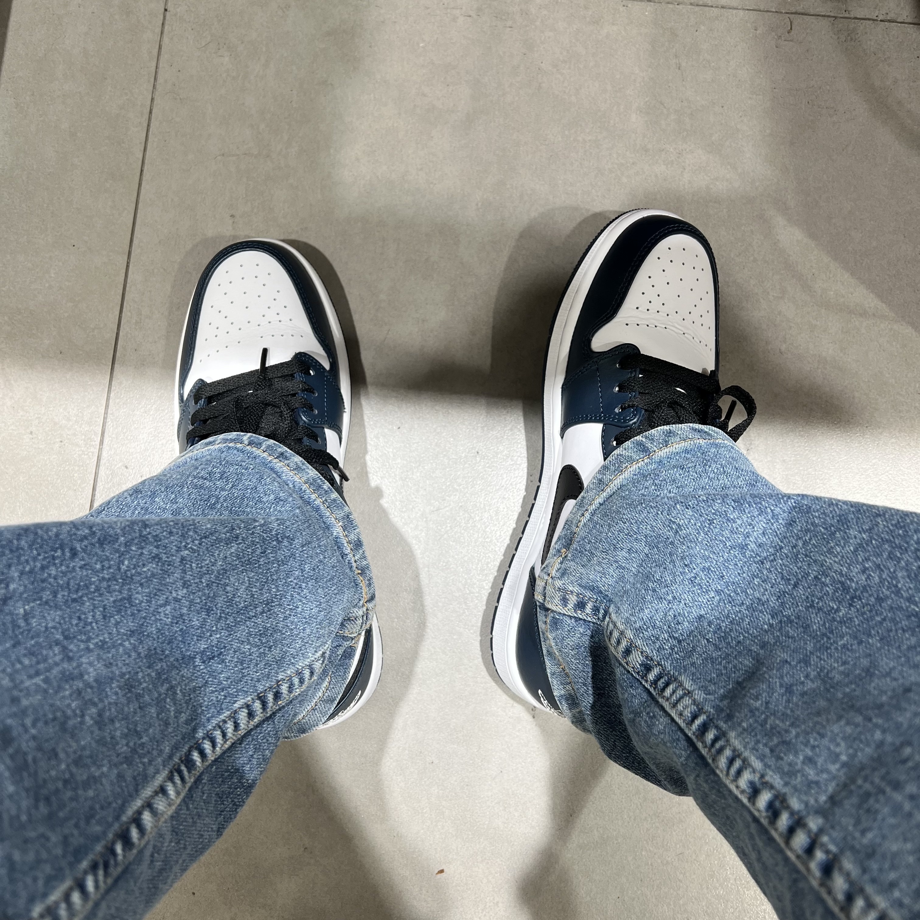Jordan 1 Low Dark Teal 착용 스타일 - 1