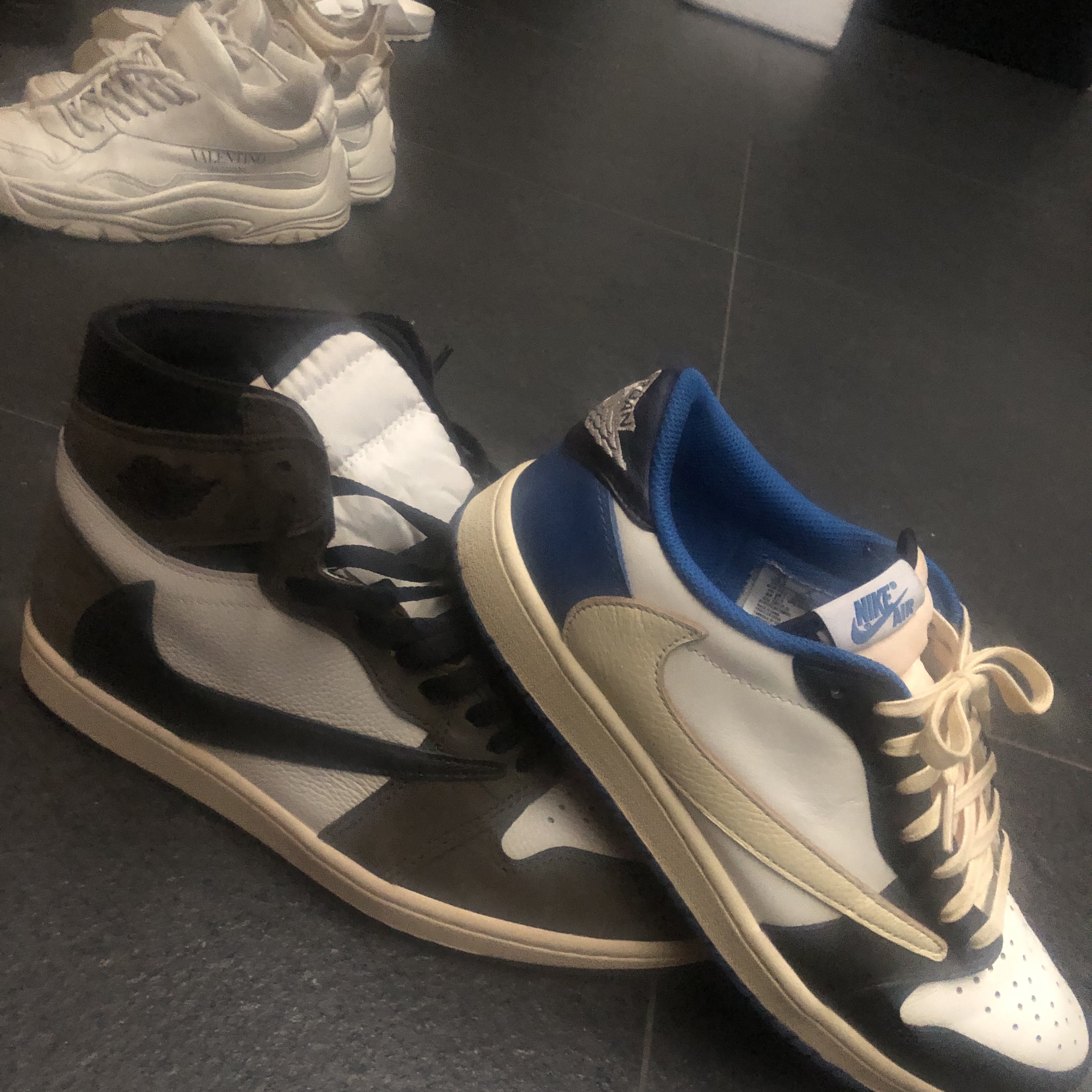 Jordan 1 x Travis Scott x Fragment Retro Low OG SP Military Blue, Jordan 1 x Travis Scott Retro High OG SP Mocha 착용 스타일
