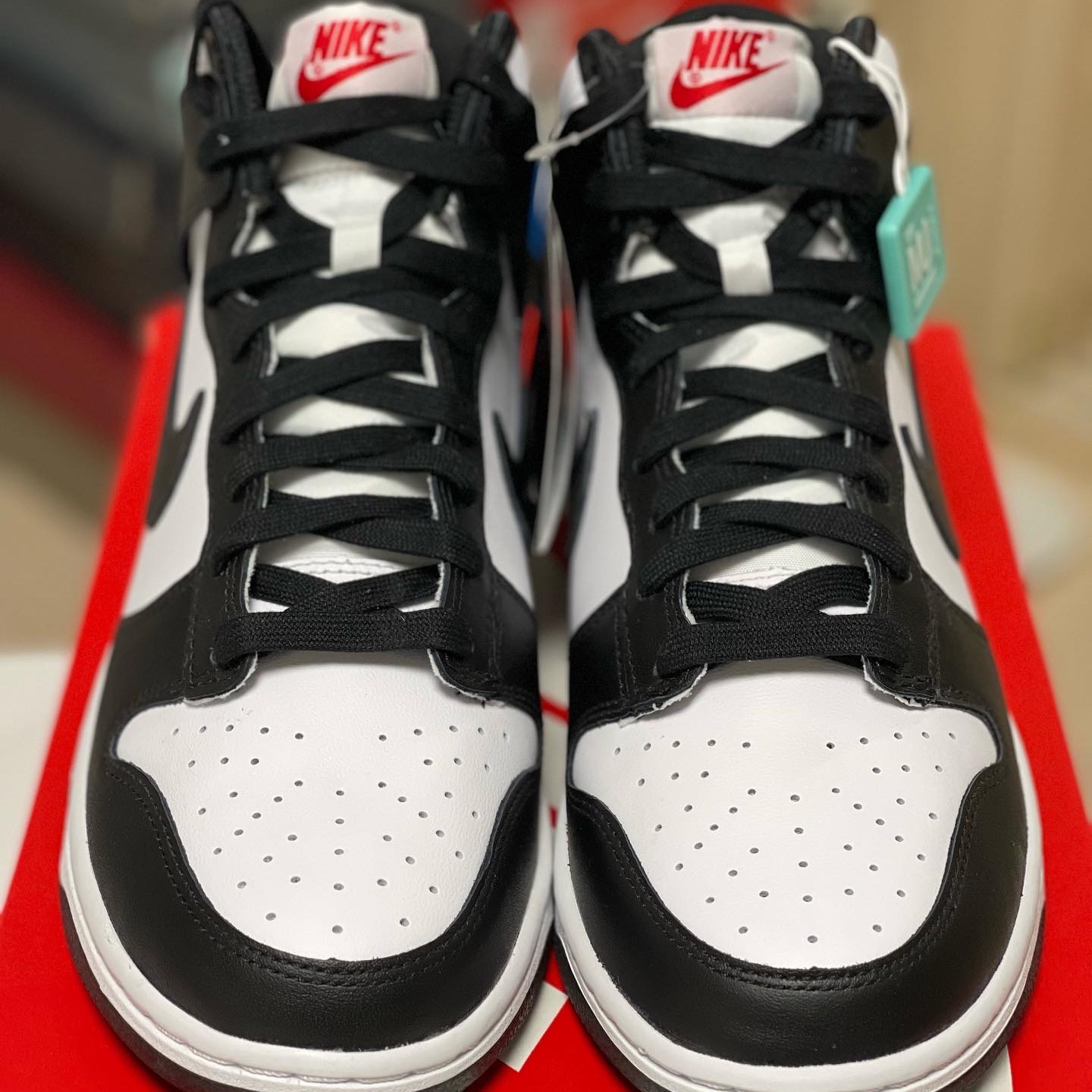 Nike Dunk High Retro Black and White 착용 스타일 - 3
