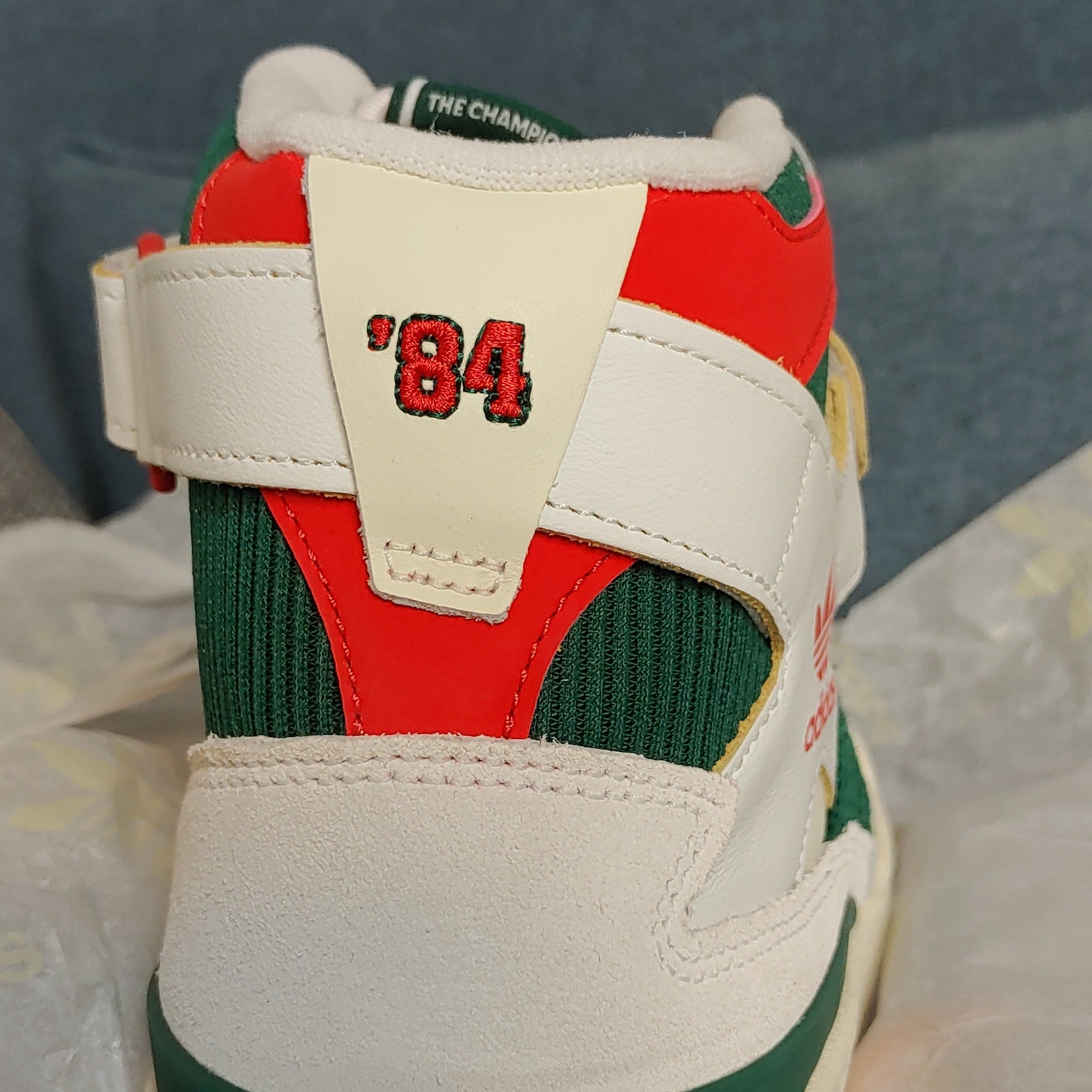 Adidas Forum 84 High Collegiate Green Red, Jordan 1 Low OG Ghost Green 착용 스타일 - 4