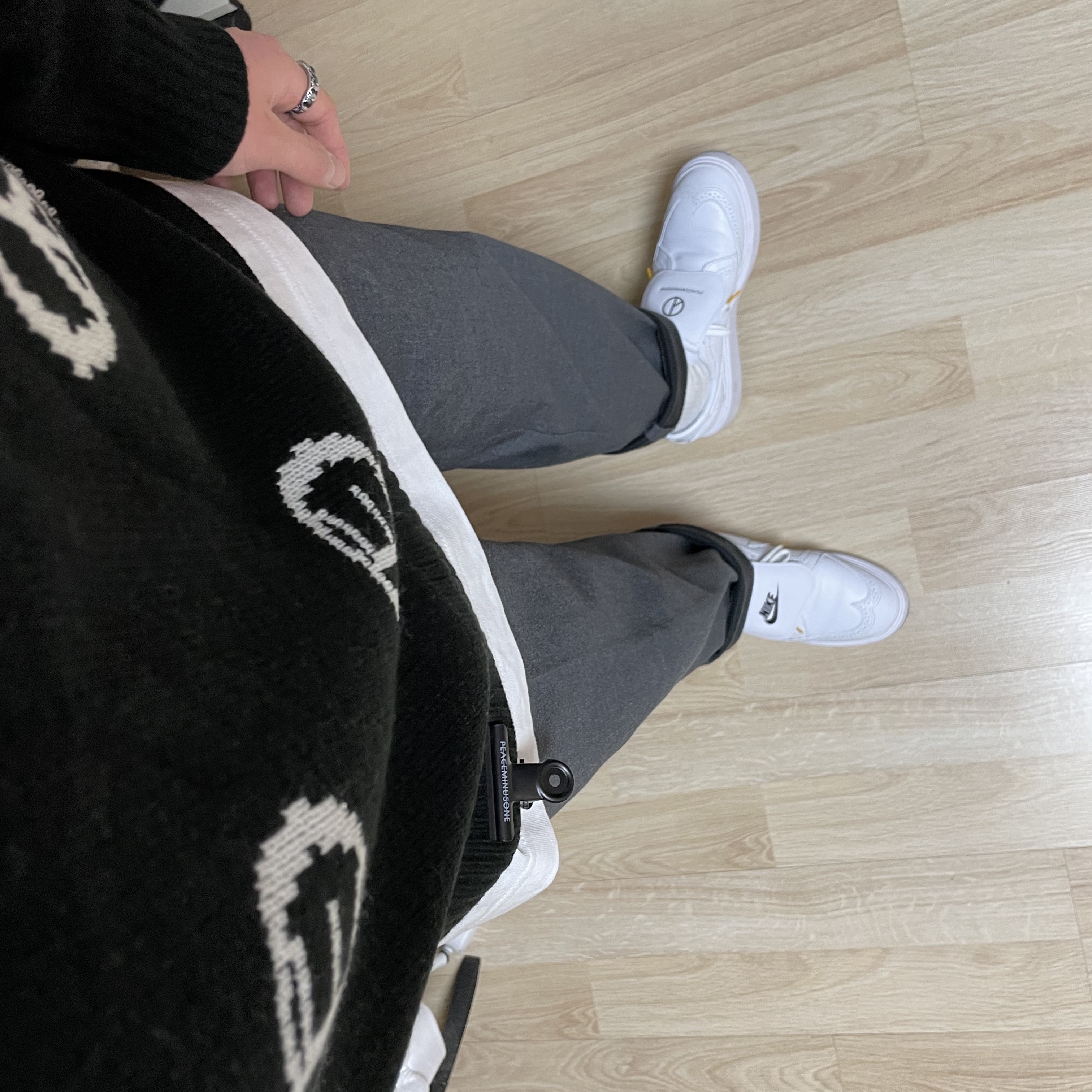 Nike x Peaceminusone Kwondo1 White 착용 스타일 - 2