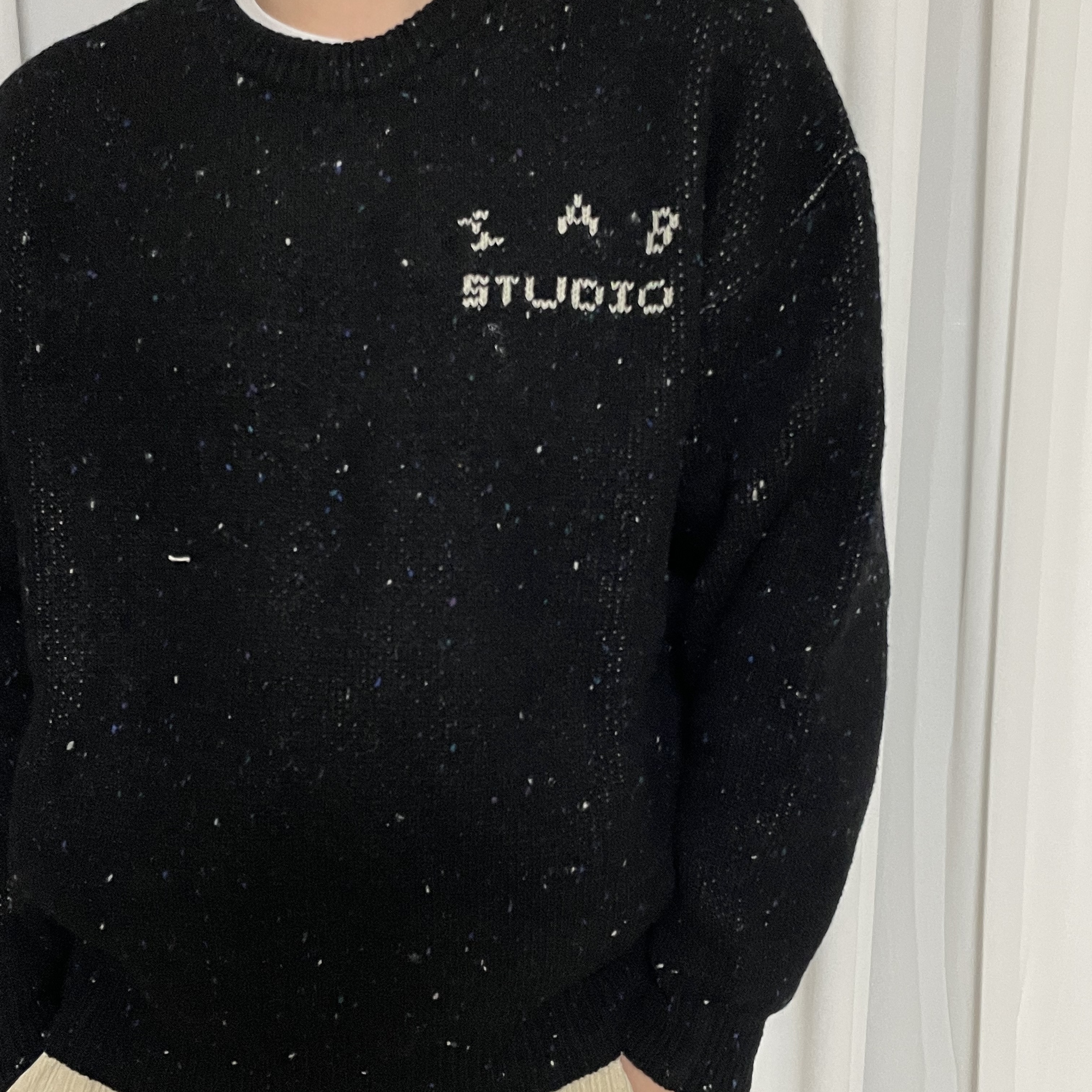 IAB Studio Knit Black 착용 스타일 - 3