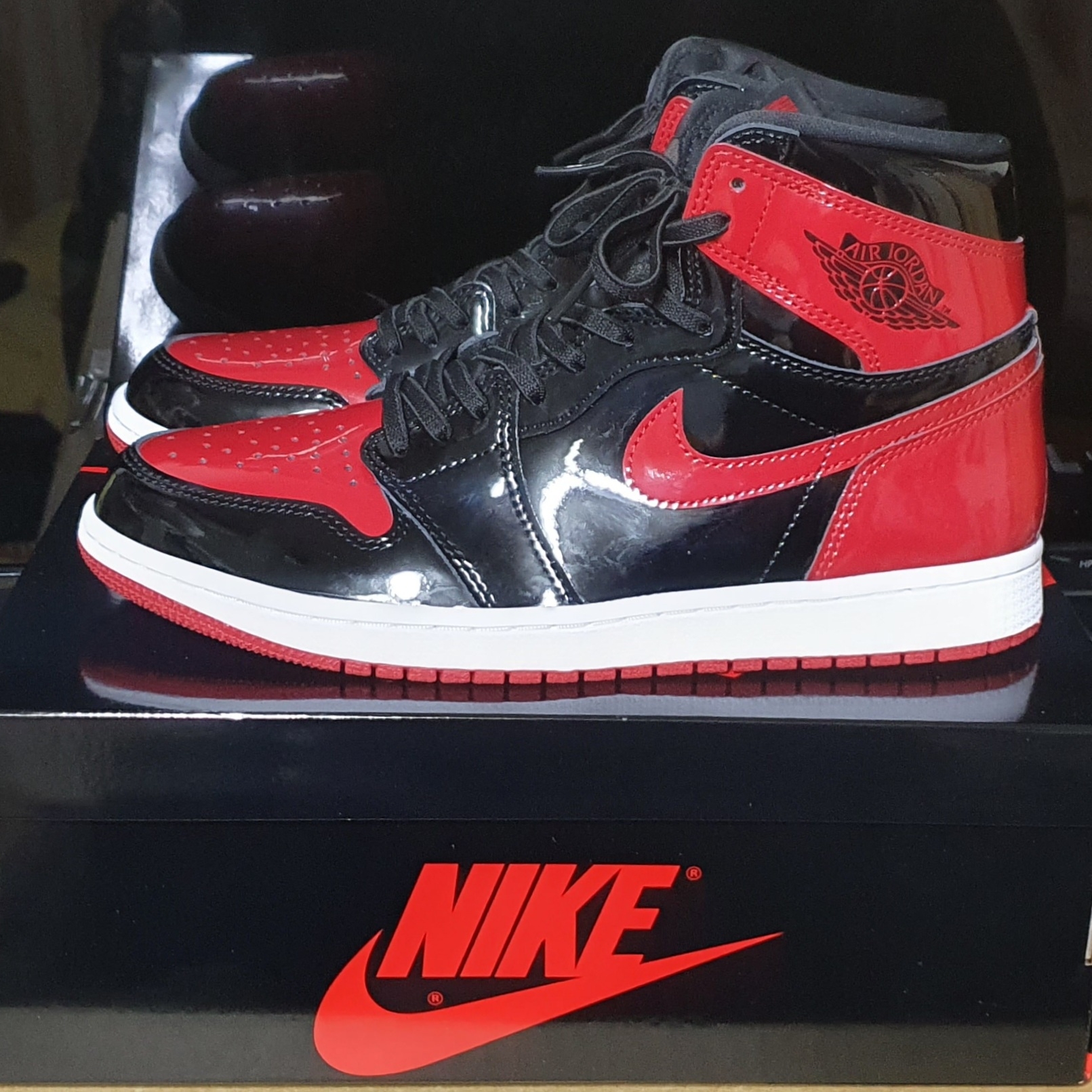 Jordan 1 Retro High OG Patent Bred 착용 스타일