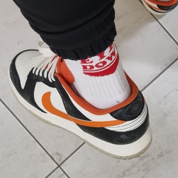 Nike Dunk Low Retro PRM Halloween 착용 스타일