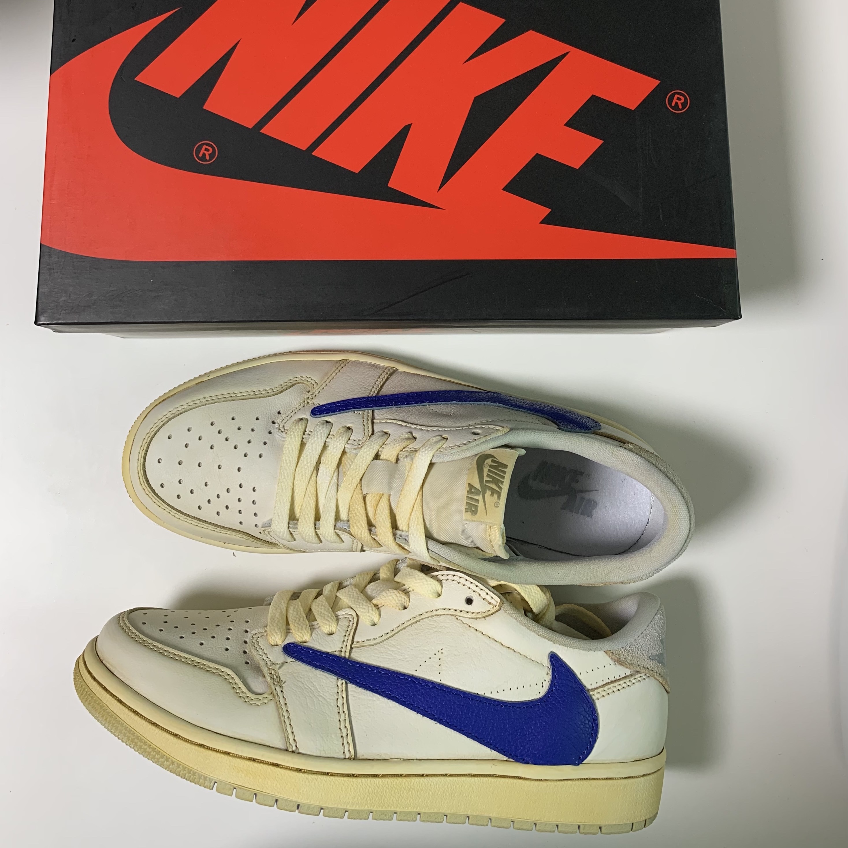 Jordan 1 Low OG Neutral Grey 착용 스타일