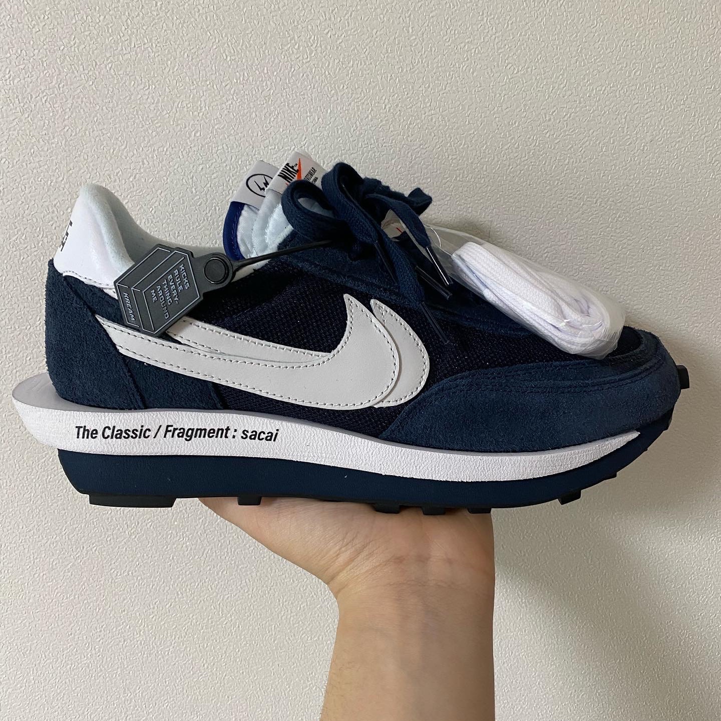 Nike x Sacai x Fragment LDWaffle Blackened Blue 착용 스타일 - 2