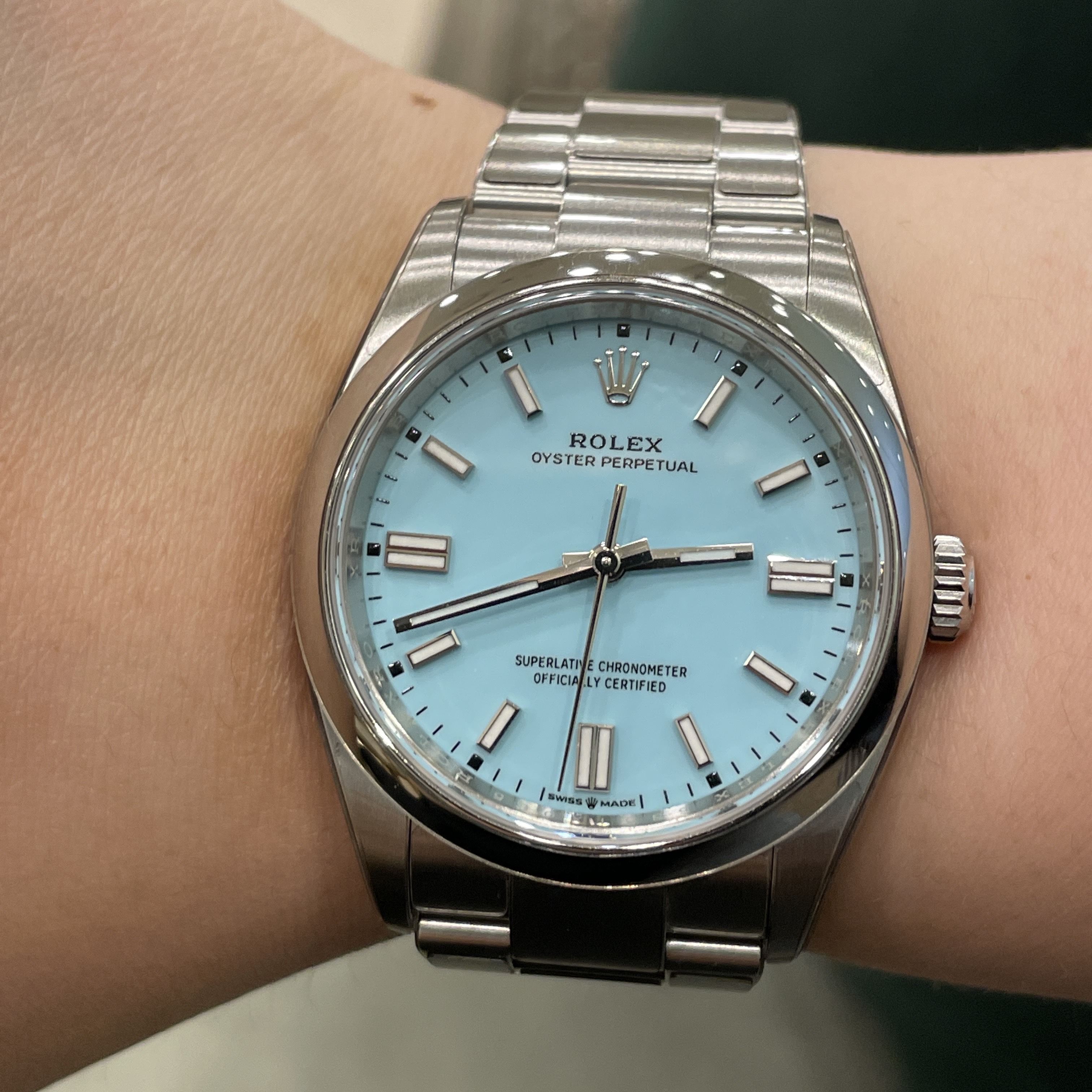 Rolex Oyster Perpetual 36mm 126000 Turquoise Blue Oyster 착용 스타일