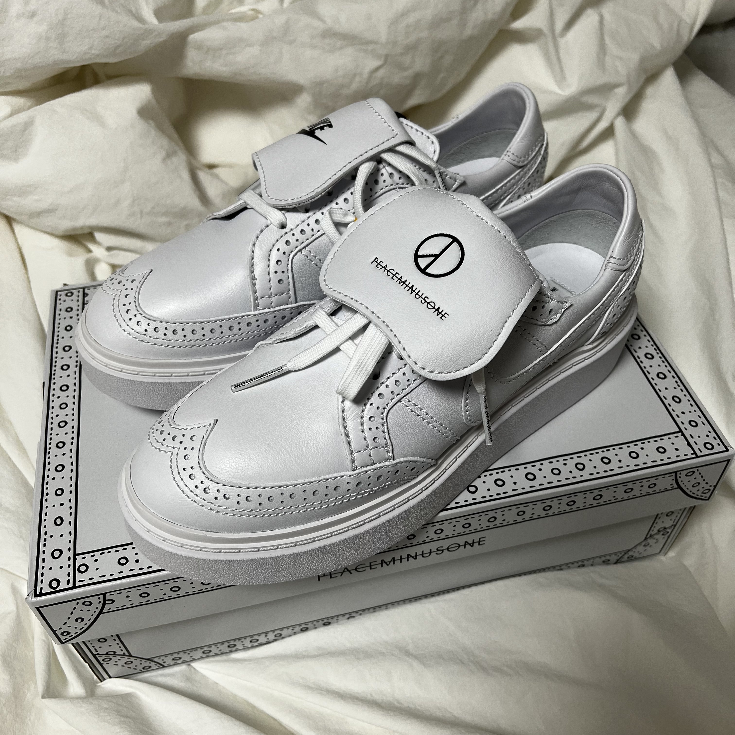Nike x Peaceminusone Kwondo1 White 착용 스타일 - 3