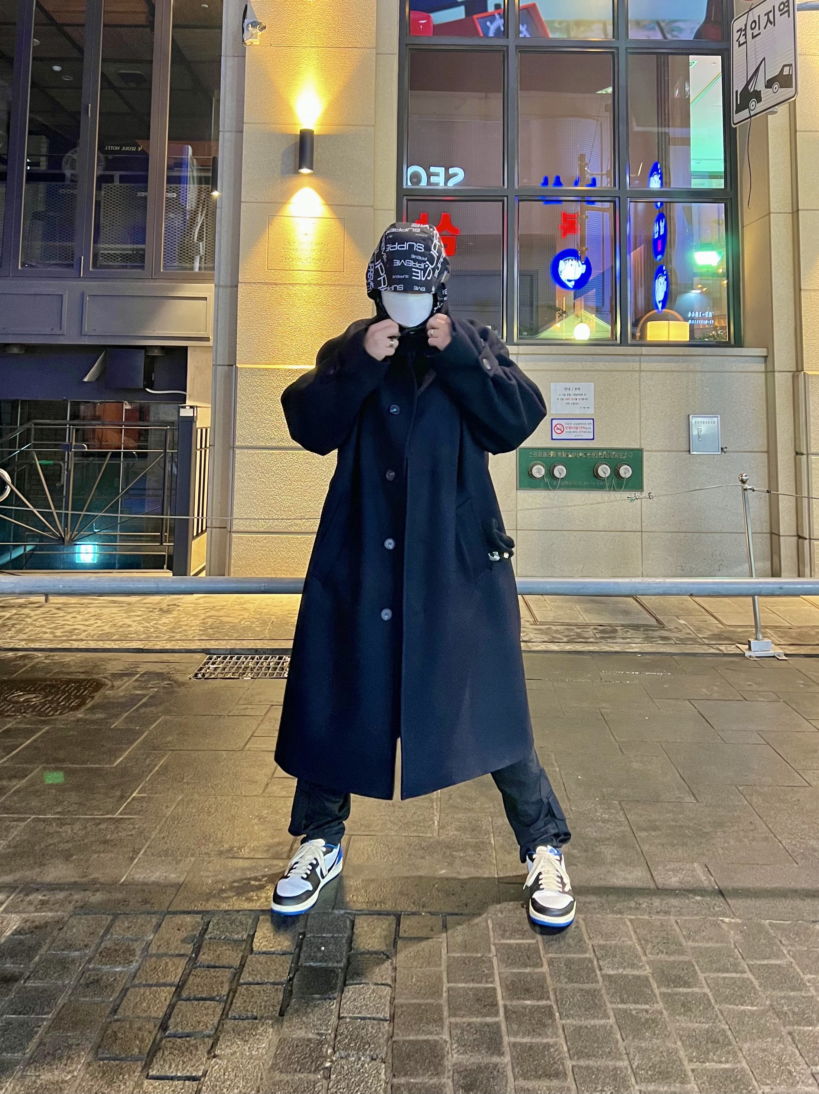 Supreme x The North Face Steep Tech Apogee Jacket Black - 21FW, Jordan 1 x Travis Scott x Fragment Retro Low OG SP Military Blue 착용 스타일 - 2