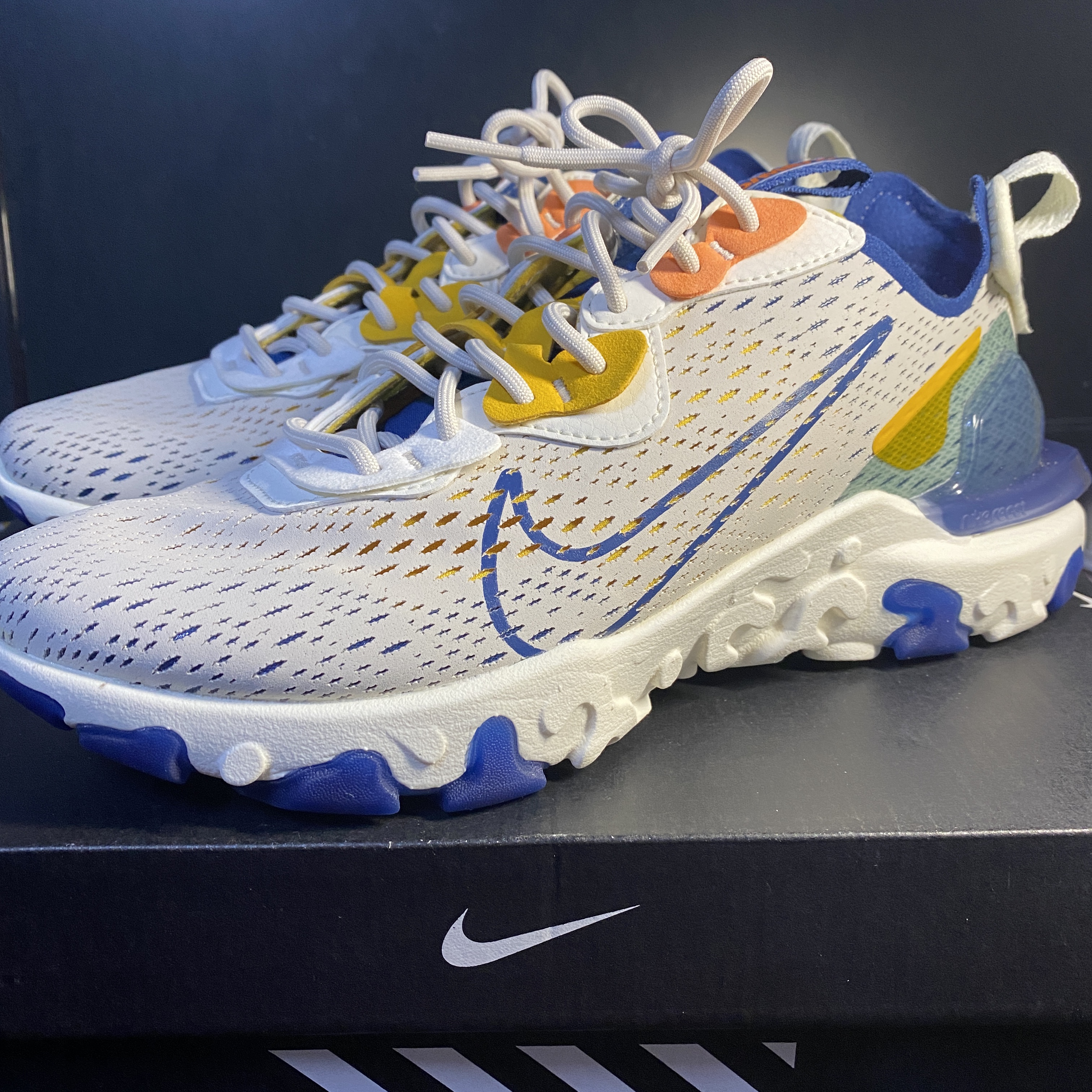 Nike React Vision Light Orewood Brown 착용 스타일 - 1