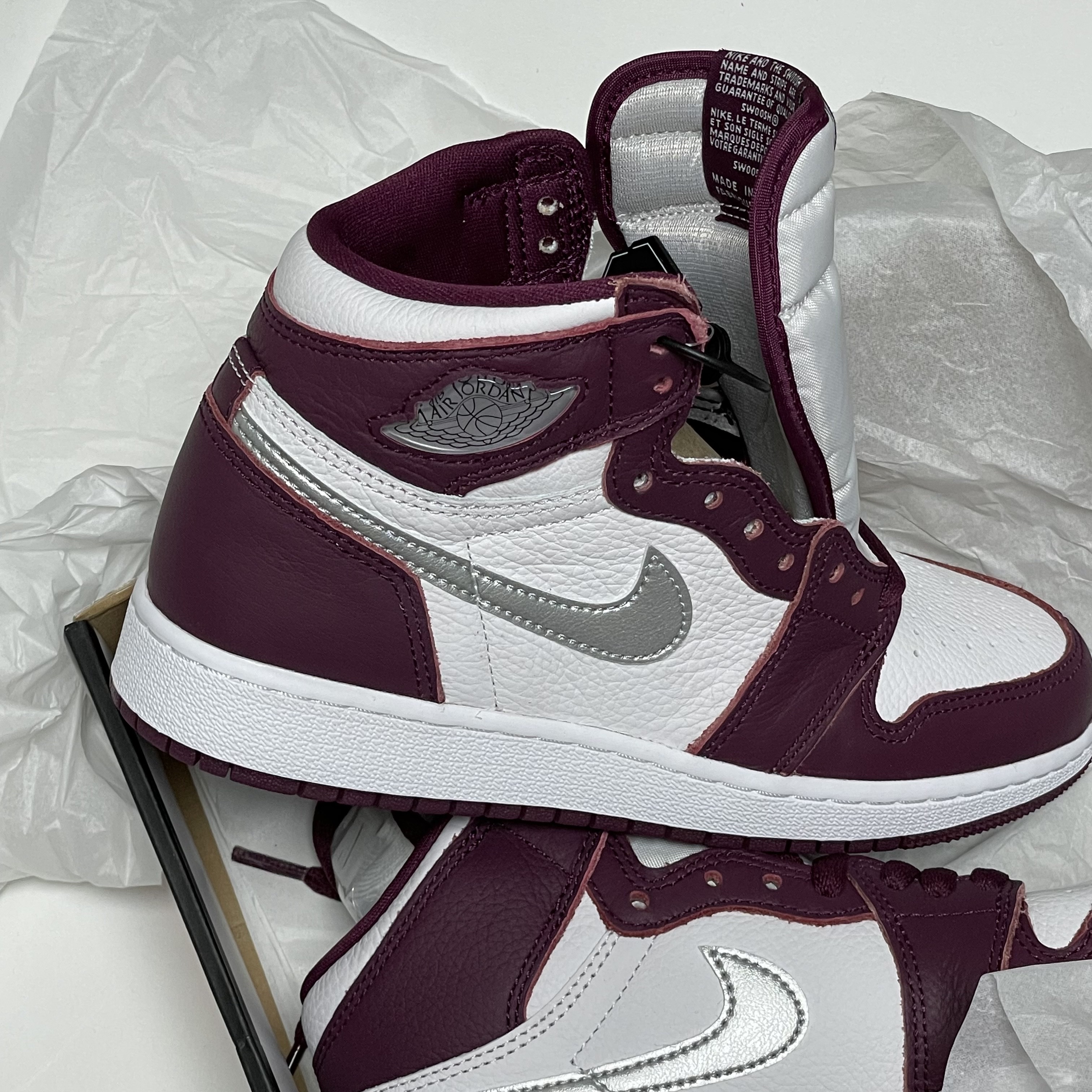 Jordan 1 Retro High OG Bordeaux, (GS) Jordan 1 Retro High OG Bordeaux 착용 스타일