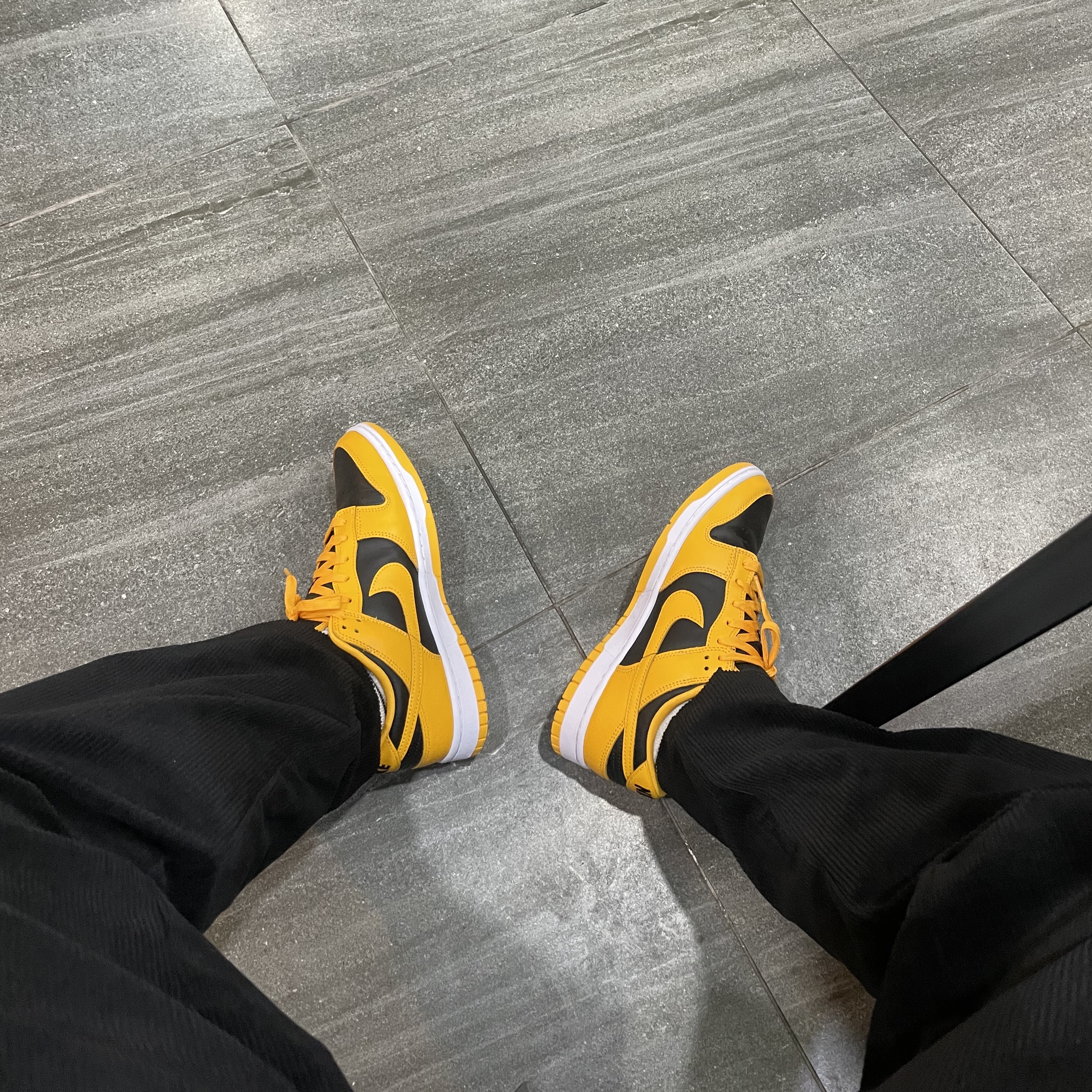 Nike Dunk Low Retro Championship Goldenrod 착용 스타일