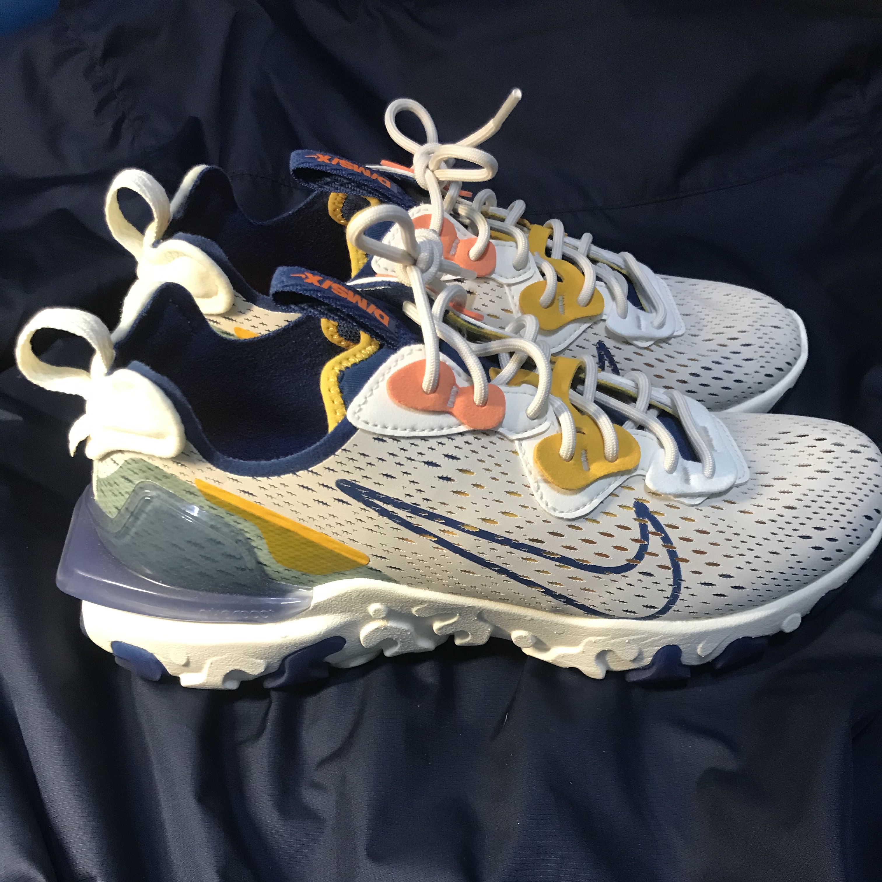 Nike React Vision Light Orewood Brown 착용 스타일 - 4