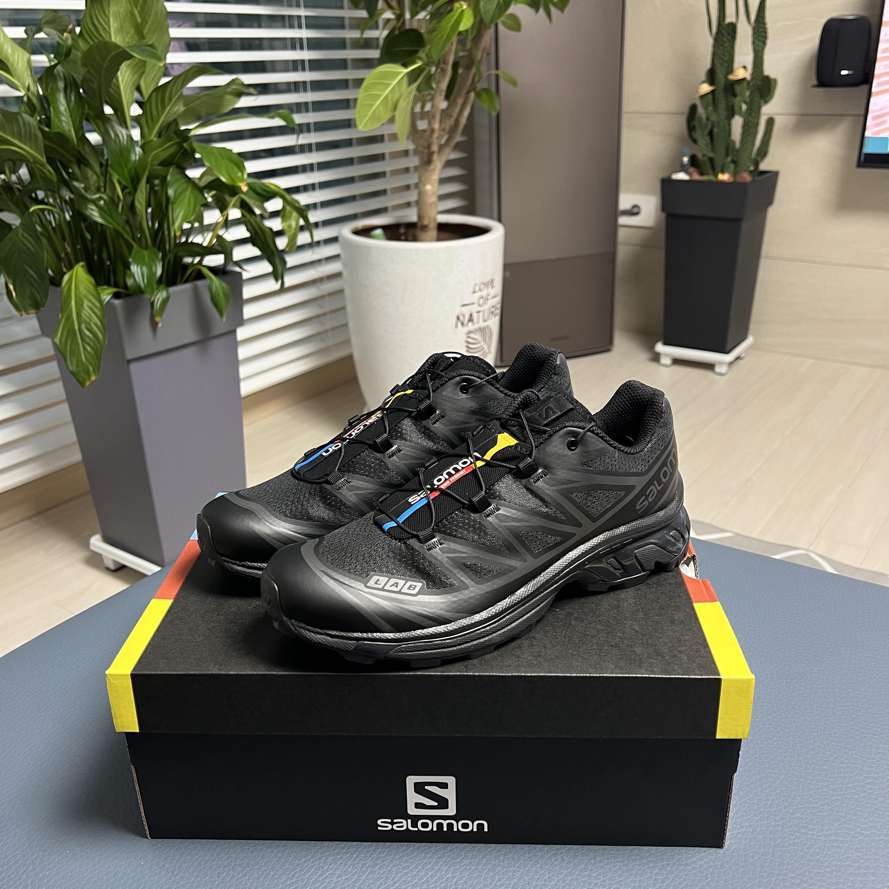 Salomon XT-6 ADV Black 착용 스타일