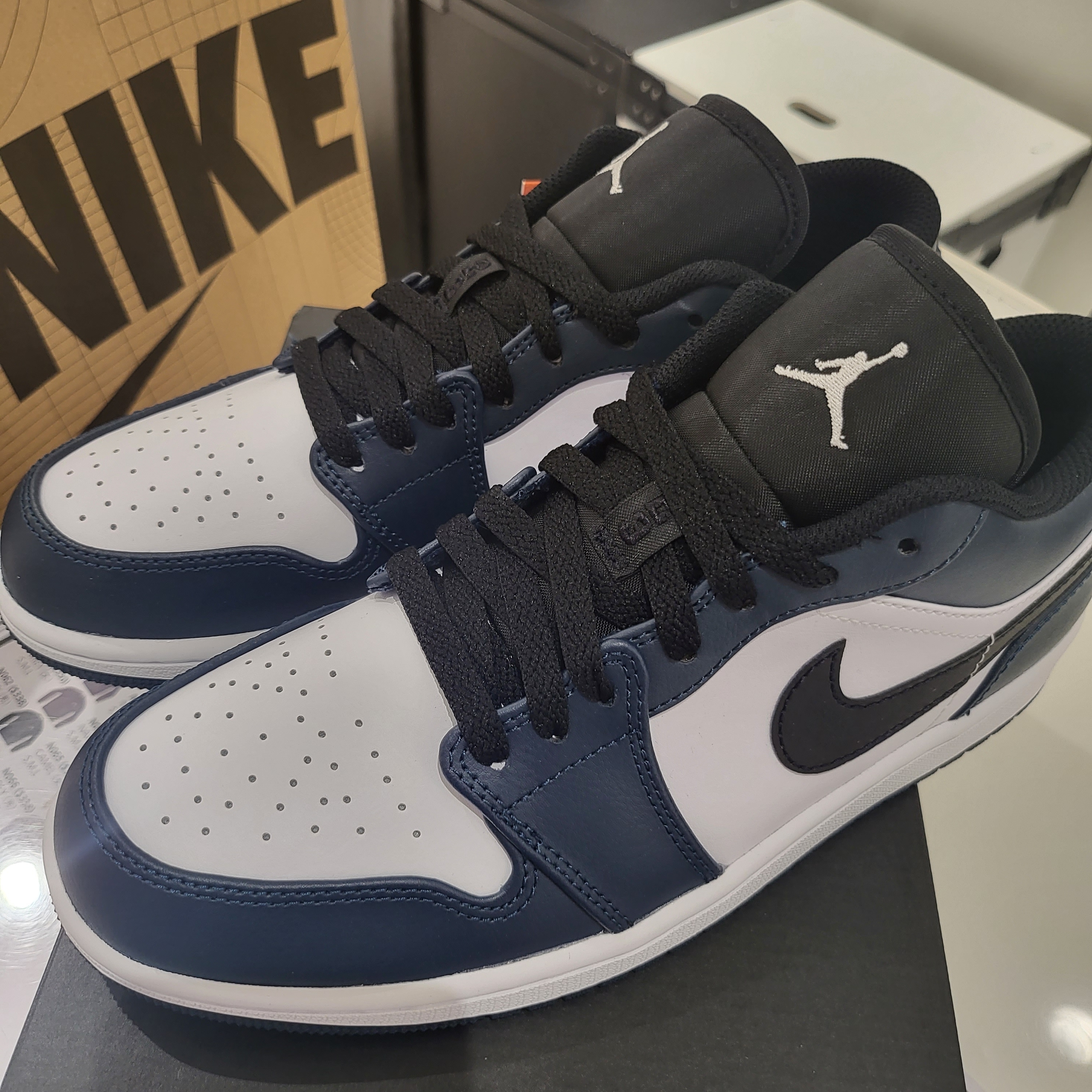 Jordan 1 Low Dark Teal 착용 스타일