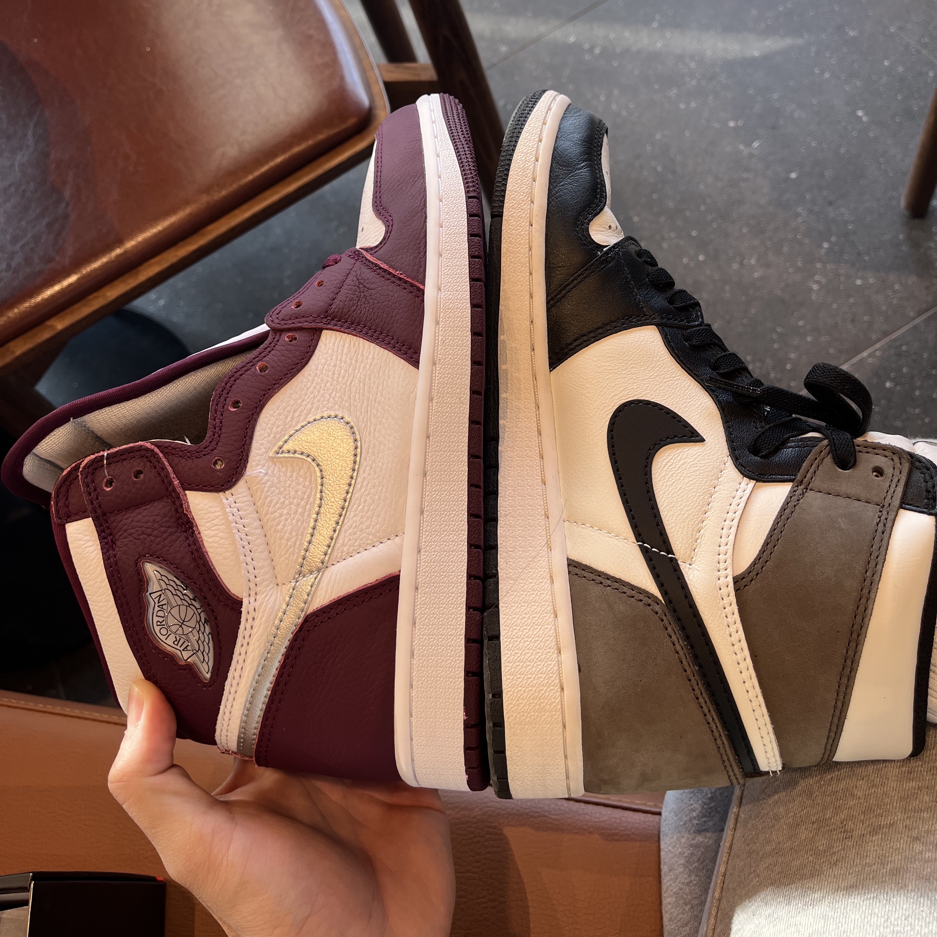 Jordan 1 Retro High OG Bordeaux, Jordan 1 Retro High OG Black Mocha 착용 스타일 - 2