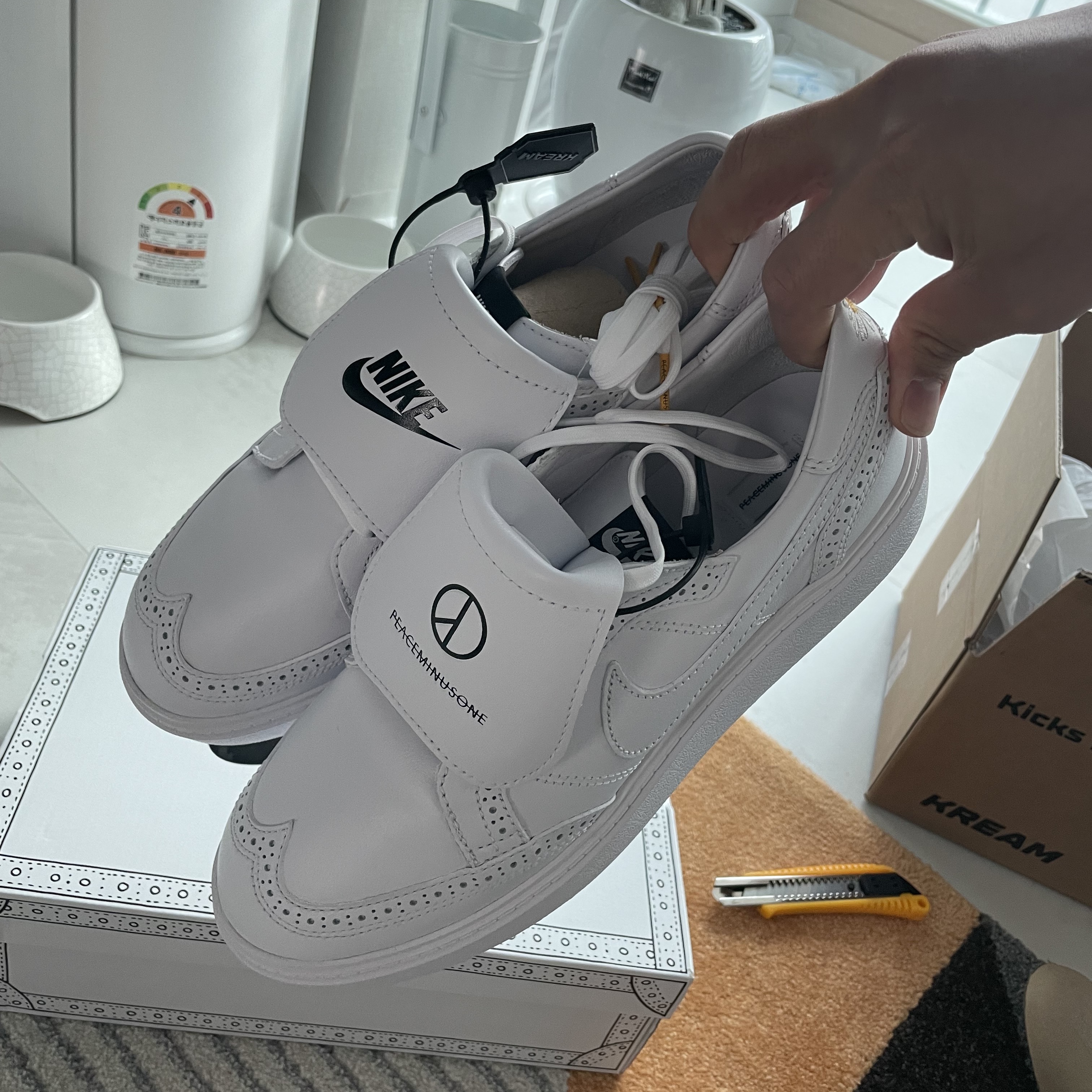 Nike x Peaceminusone Kwondo1 White 착용 스타일 - 3