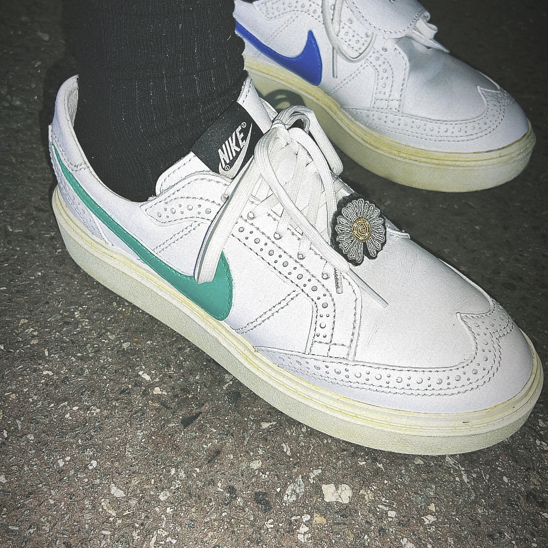 Nike x Peaceminusone Kwondo1 White, Nike Futura Corduroy Bucket Black 착용 스타일 - 3
