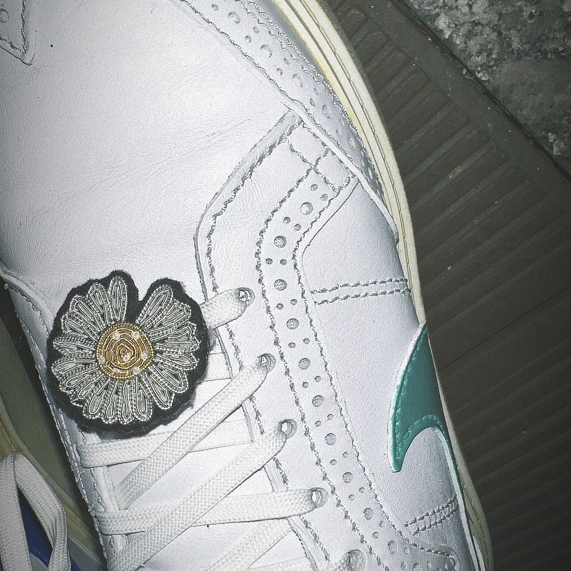 Nike x Peaceminusone Kwondo1 White, Nike Futura Corduroy Bucket Black 착용 스타일 - 2