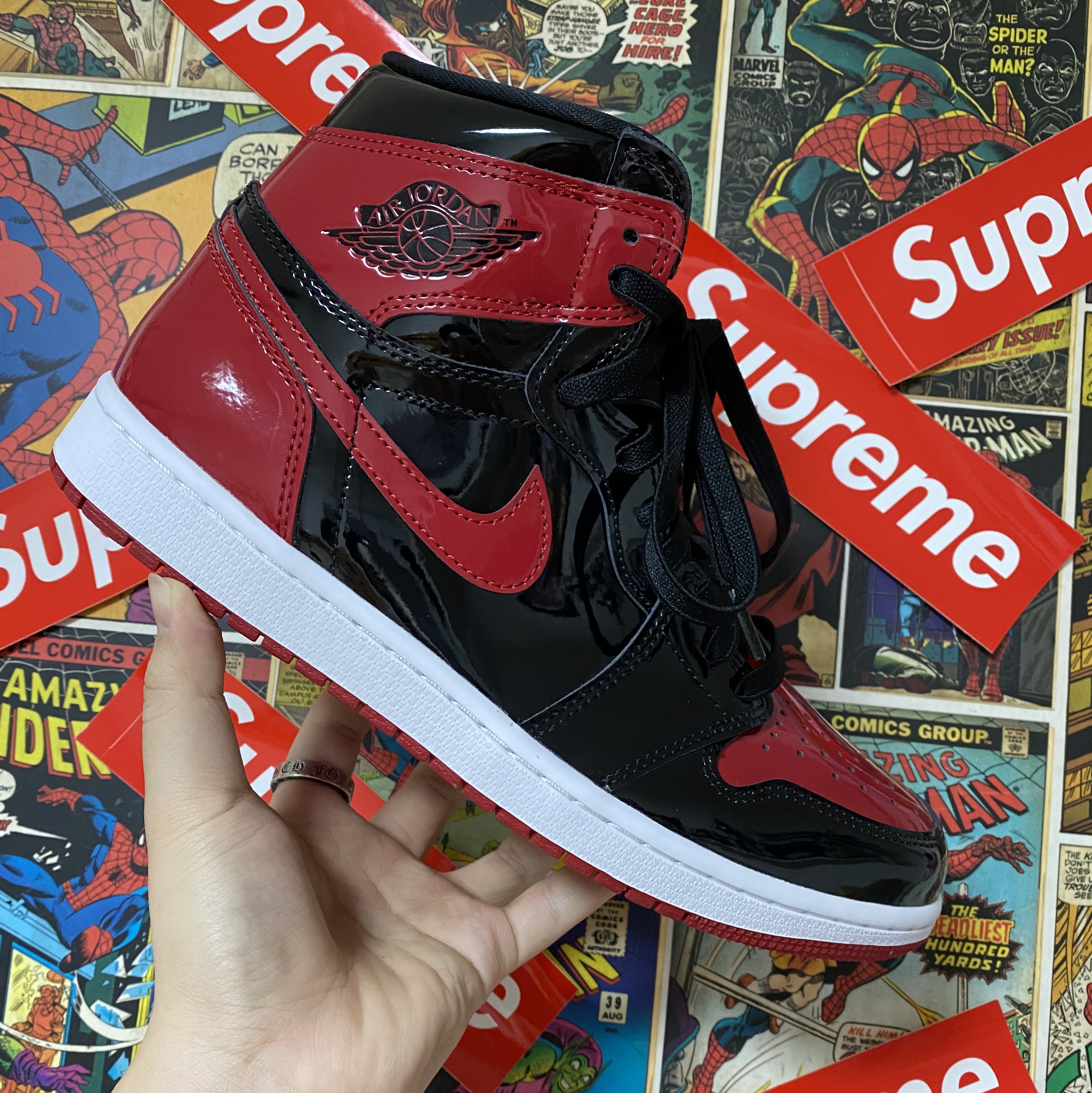 Jordan 1 Retro High OG Patent Bred 착용 스타일