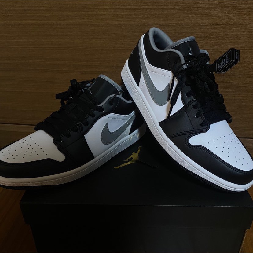 Jordan 1 Low Black Particle Grey 착용 스타일