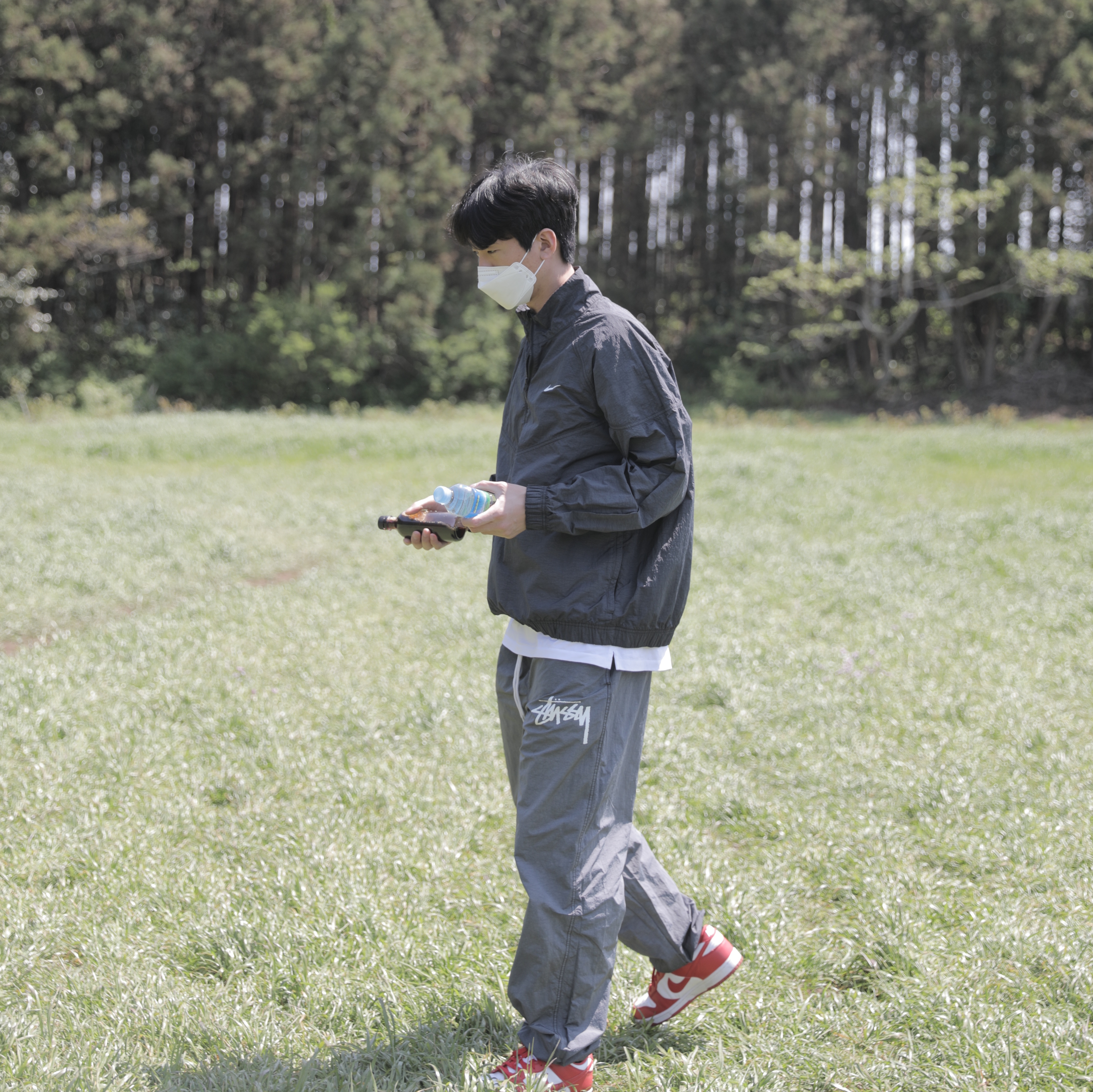 Nike x Stussy Windrunner Jacket Off Noir, Nike x Stussy Beach Pants Off Noir 착용 스타일 - 1