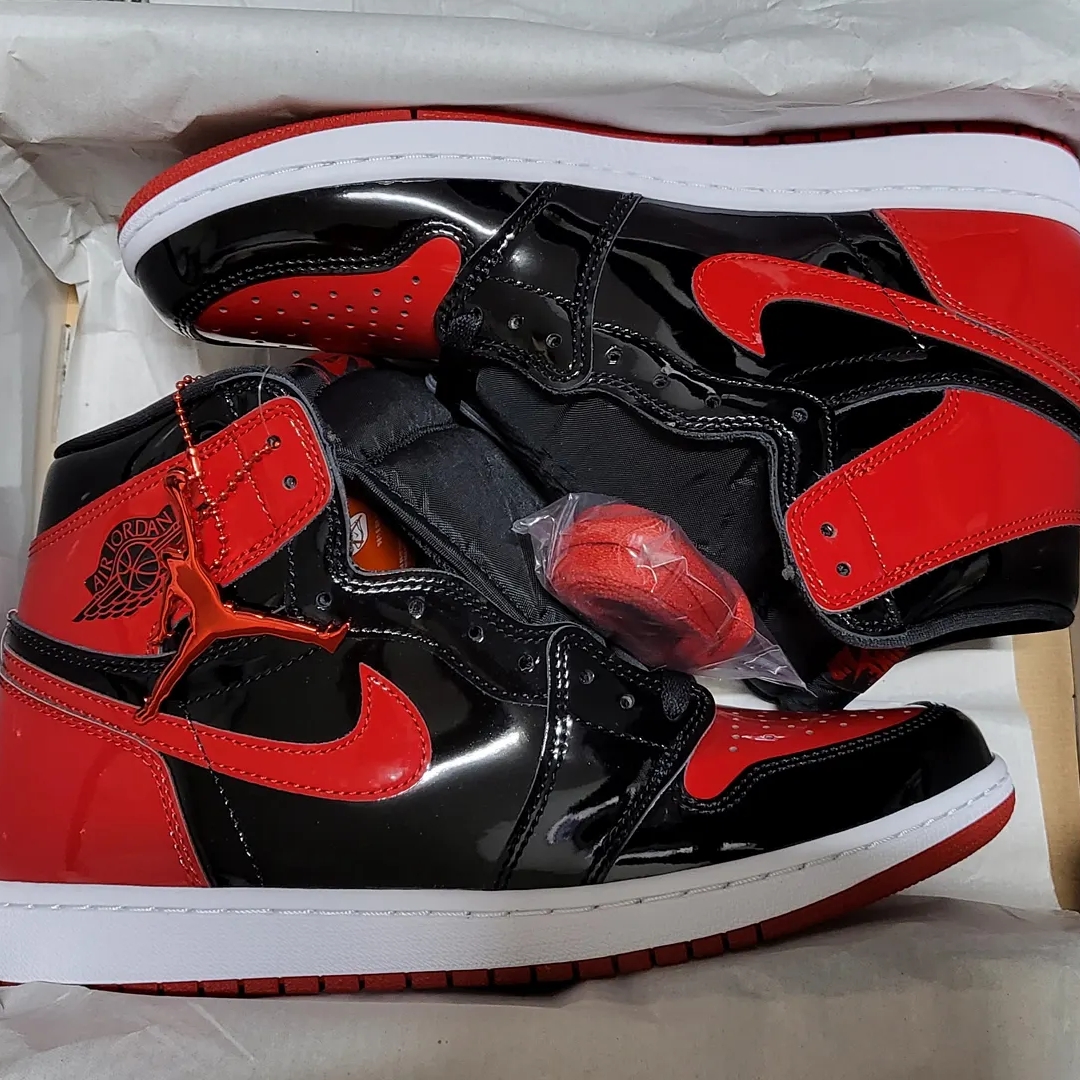 Jordan 1 Retro High OG Patent Bred 착용 스타일 - 2