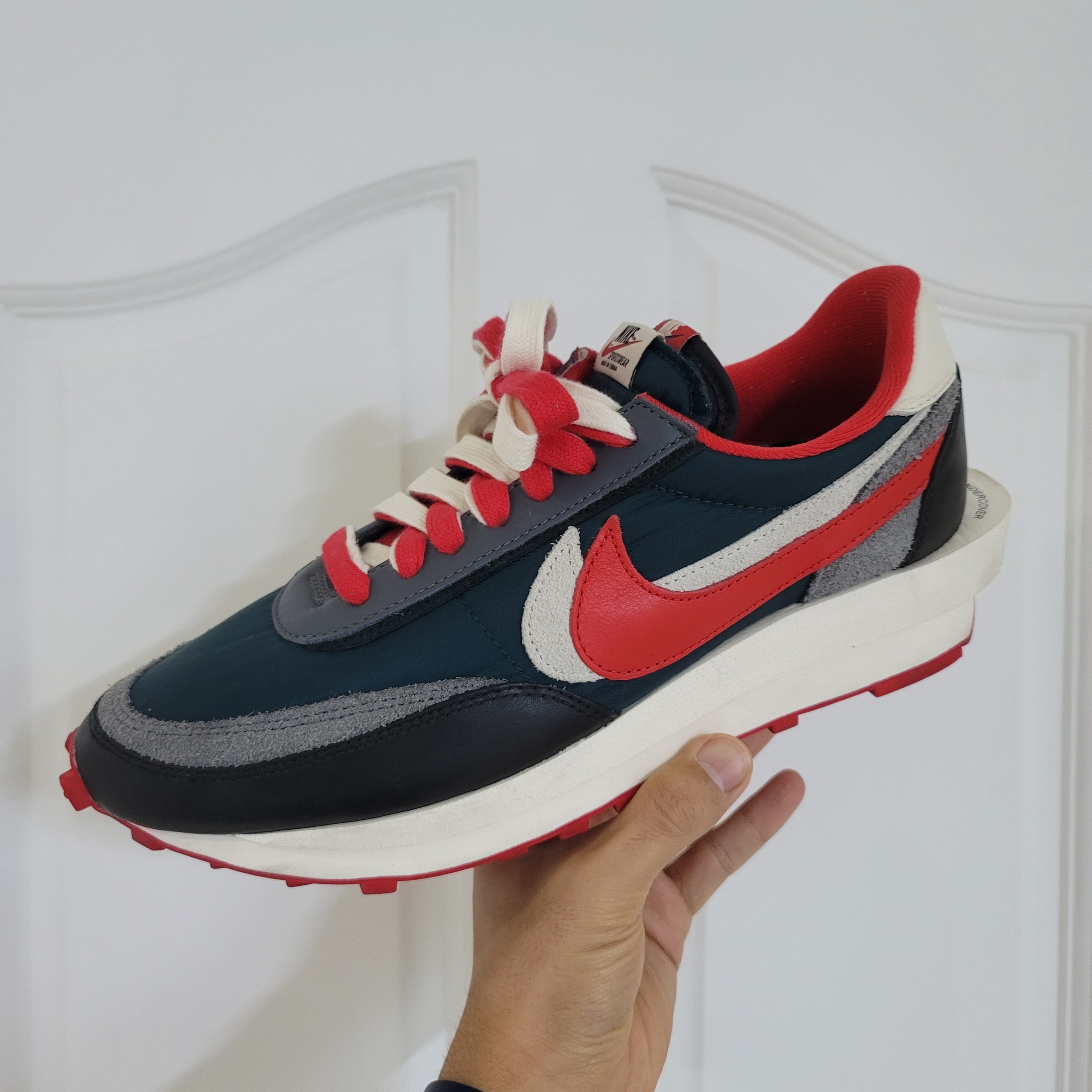 Nike x Sacai x Undercover LDWaffle Midnight Spruce University Red 착용 스타일 - 2
