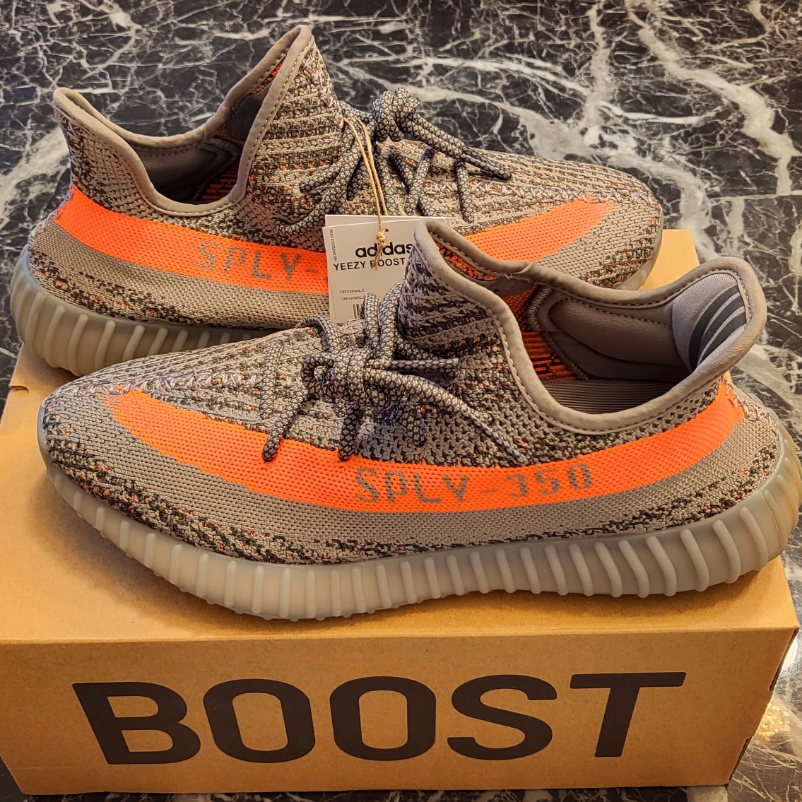 Adidas Yeezy Boost 350 V2 Beluga - Reflective 착용 스타일 - 1