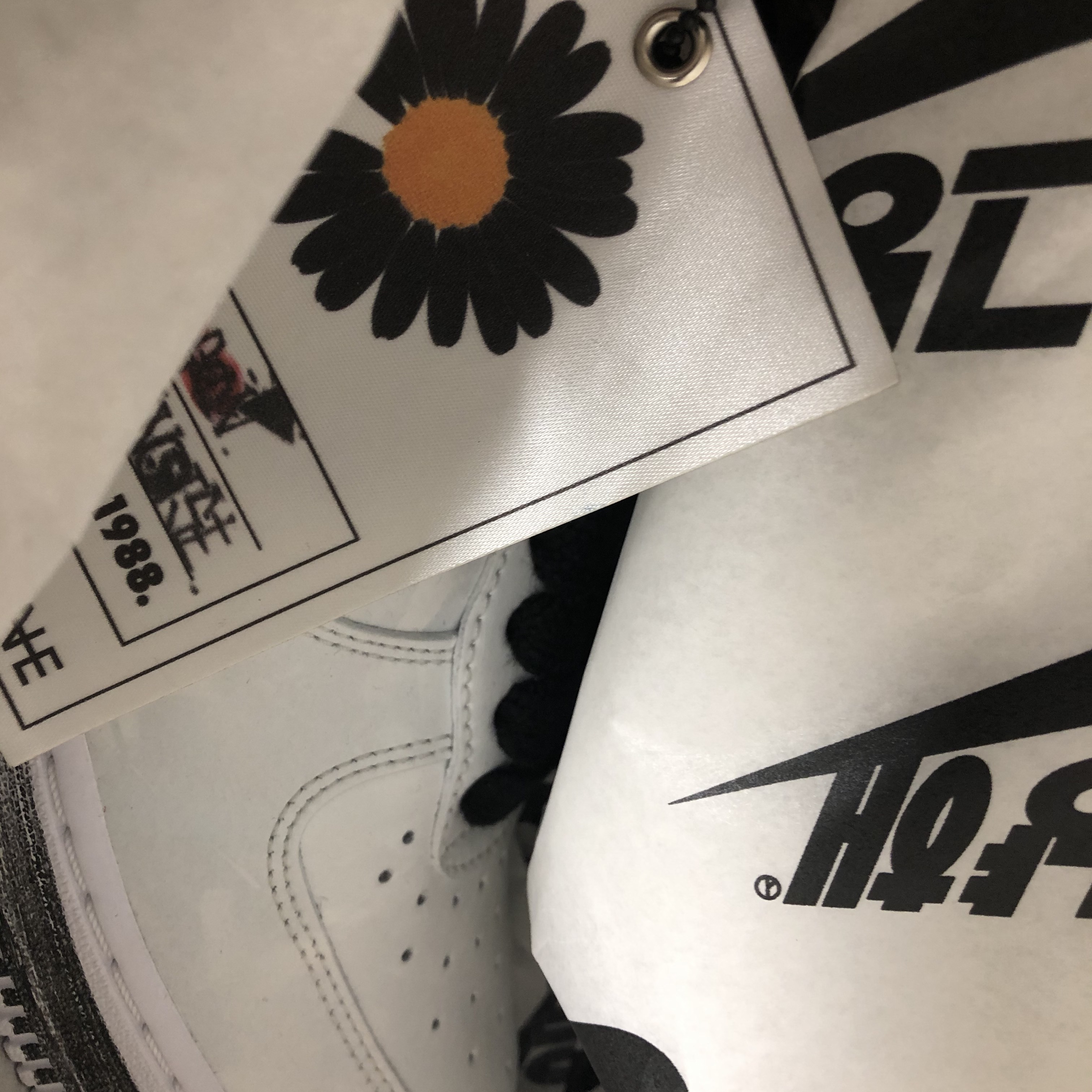 Nike x Peaceminusone Air Force 1 Low Para-Noise 2.0 착용 스타일 - 1