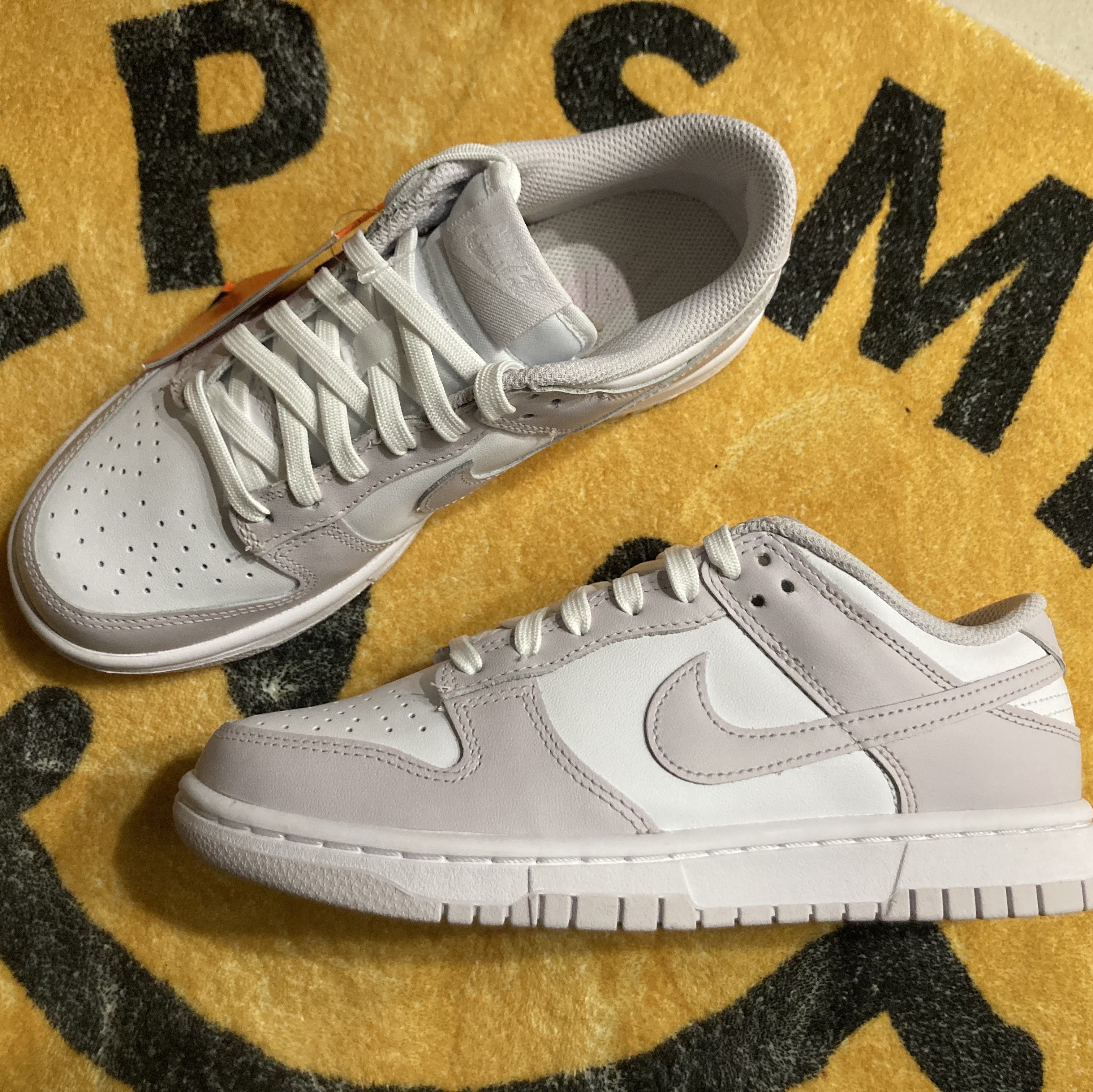 (W) Nike Dunk Low Venice 착용 스타일