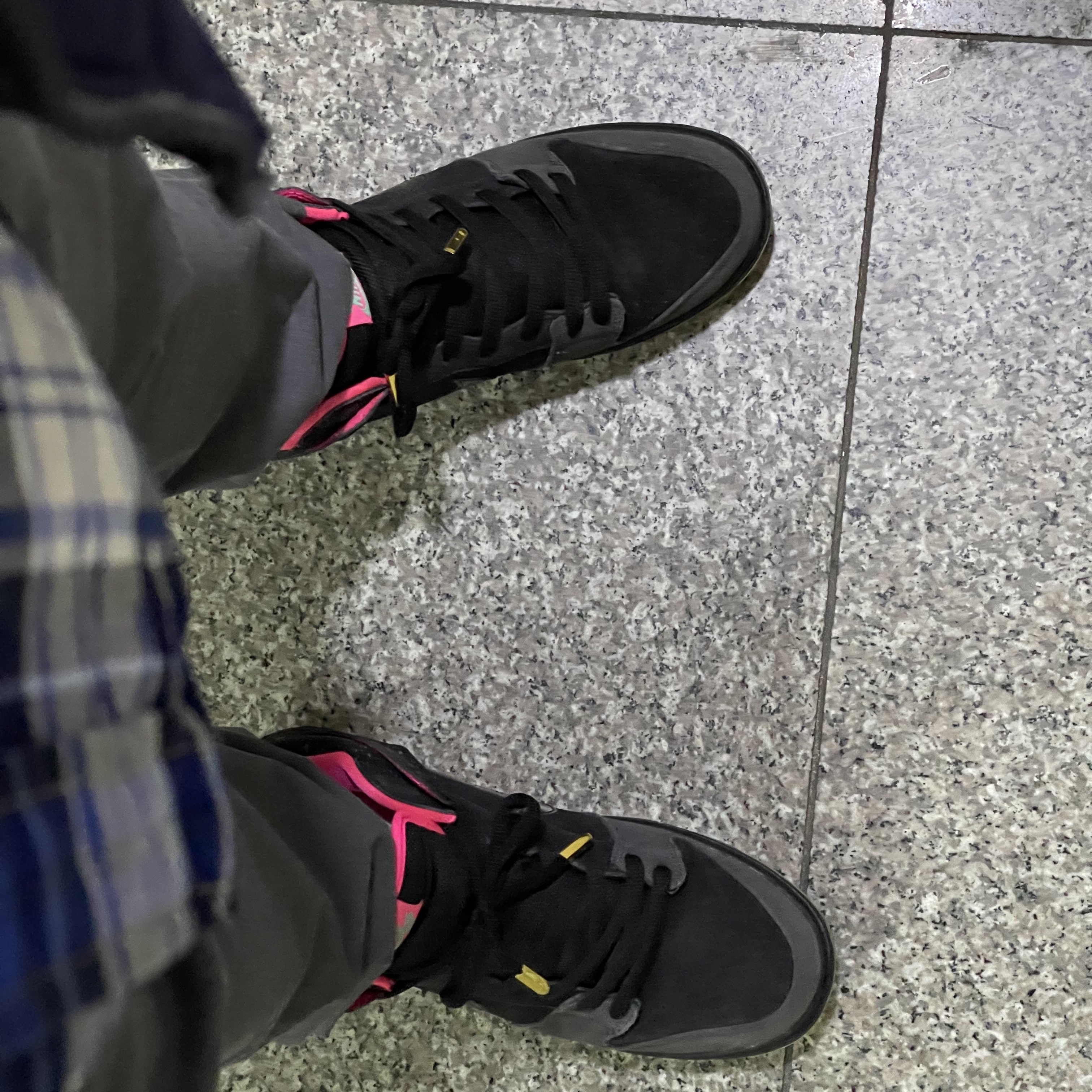 Nike Dunk SB High Premier Northern Lights 착용 스타일 - 1