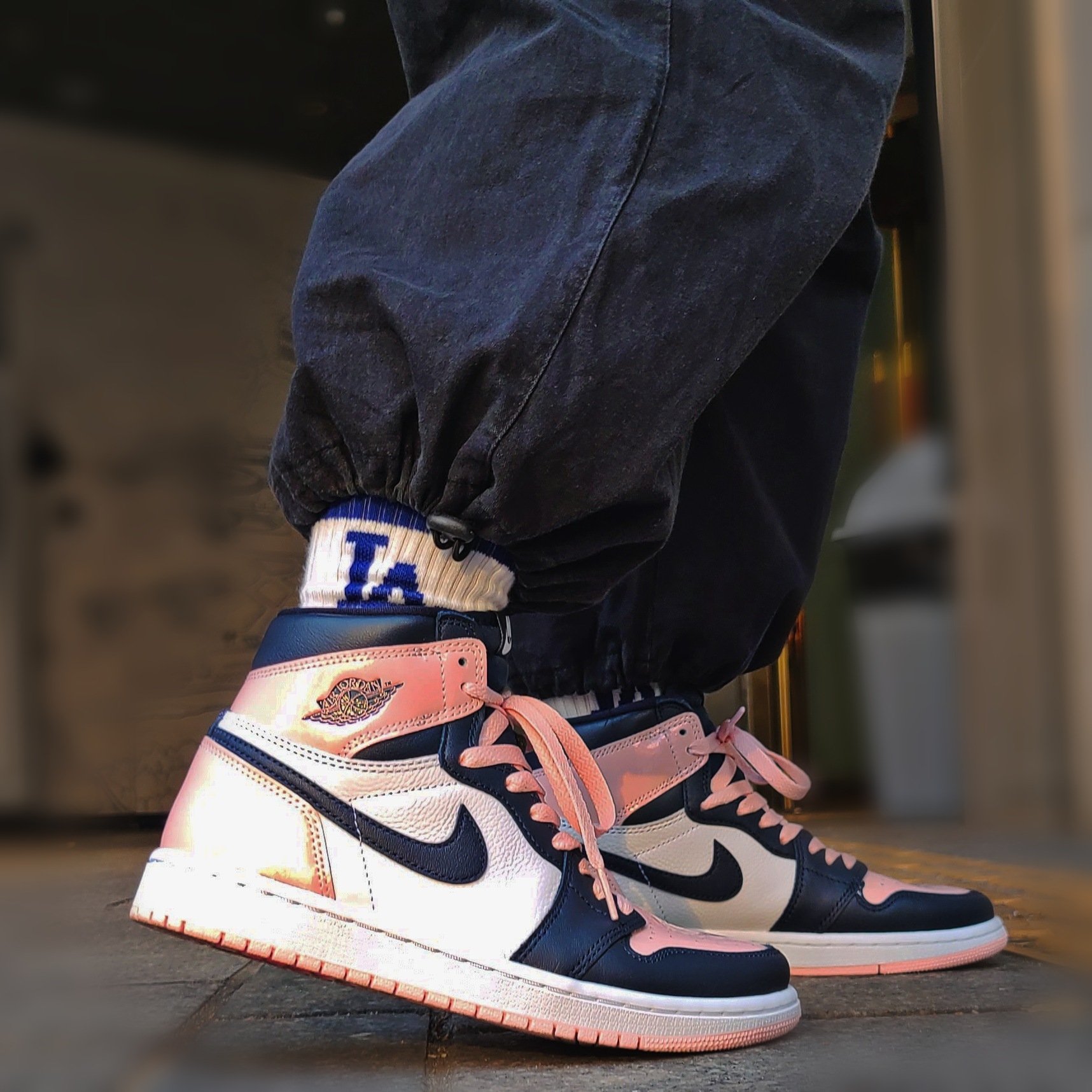 (W) Jordan 1 Retro High OG Atmosphere 착용 스타일