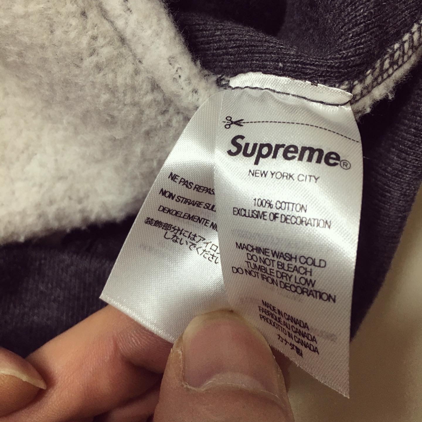 Supreme Box Logo Hooded Sweatshirt Charcoal - 21FW 착용 스타일 - 3