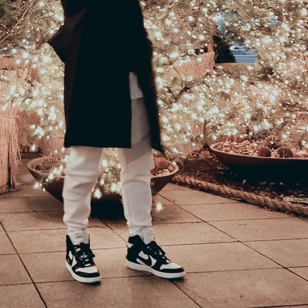 Nike x Ambush Dunk High Black, Yeezy Gap Hoodie Black 착용 스타일 - 3