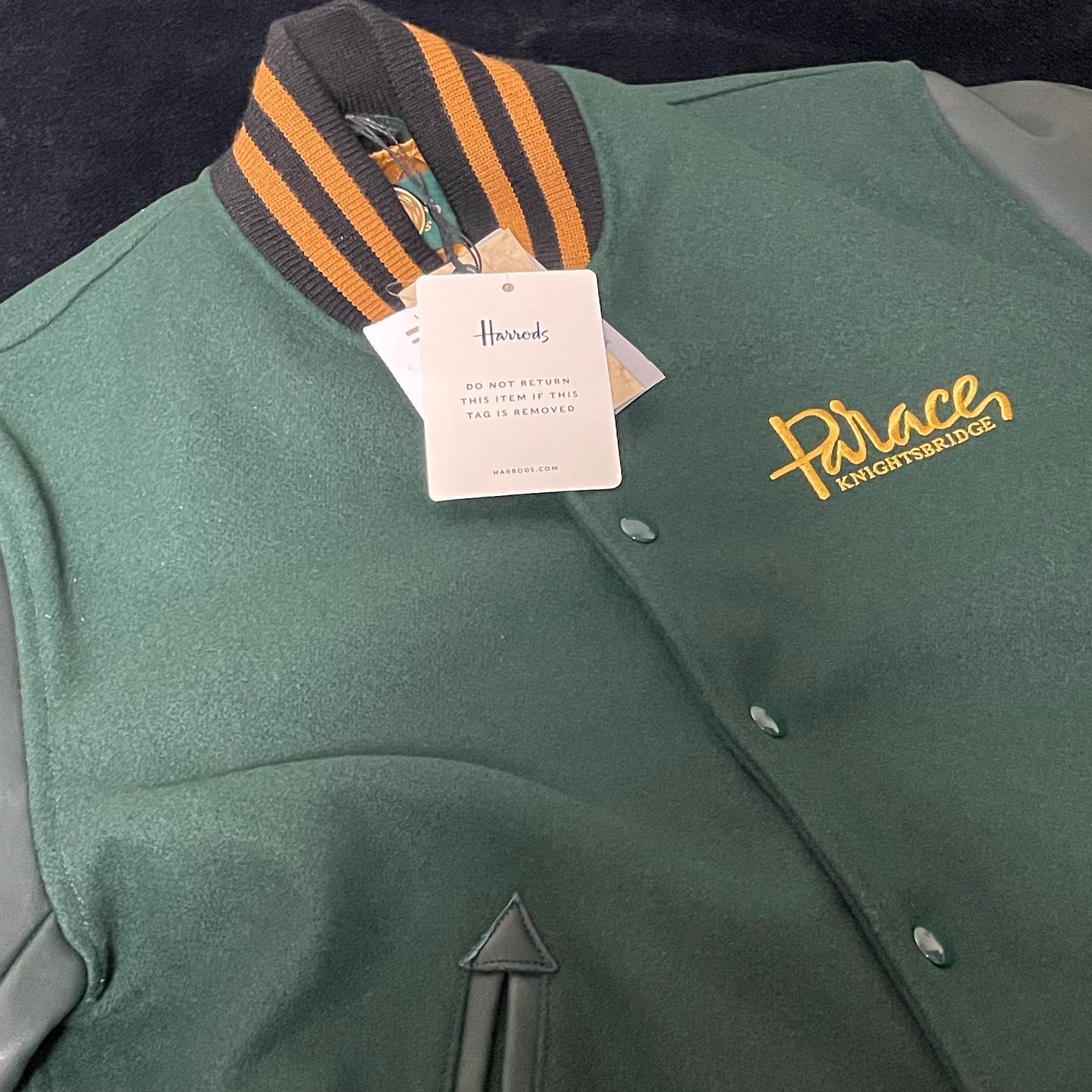Palace x Harrods x Golden Bear Varsity Jacket Green - 21FW 착용 스타일 - 1