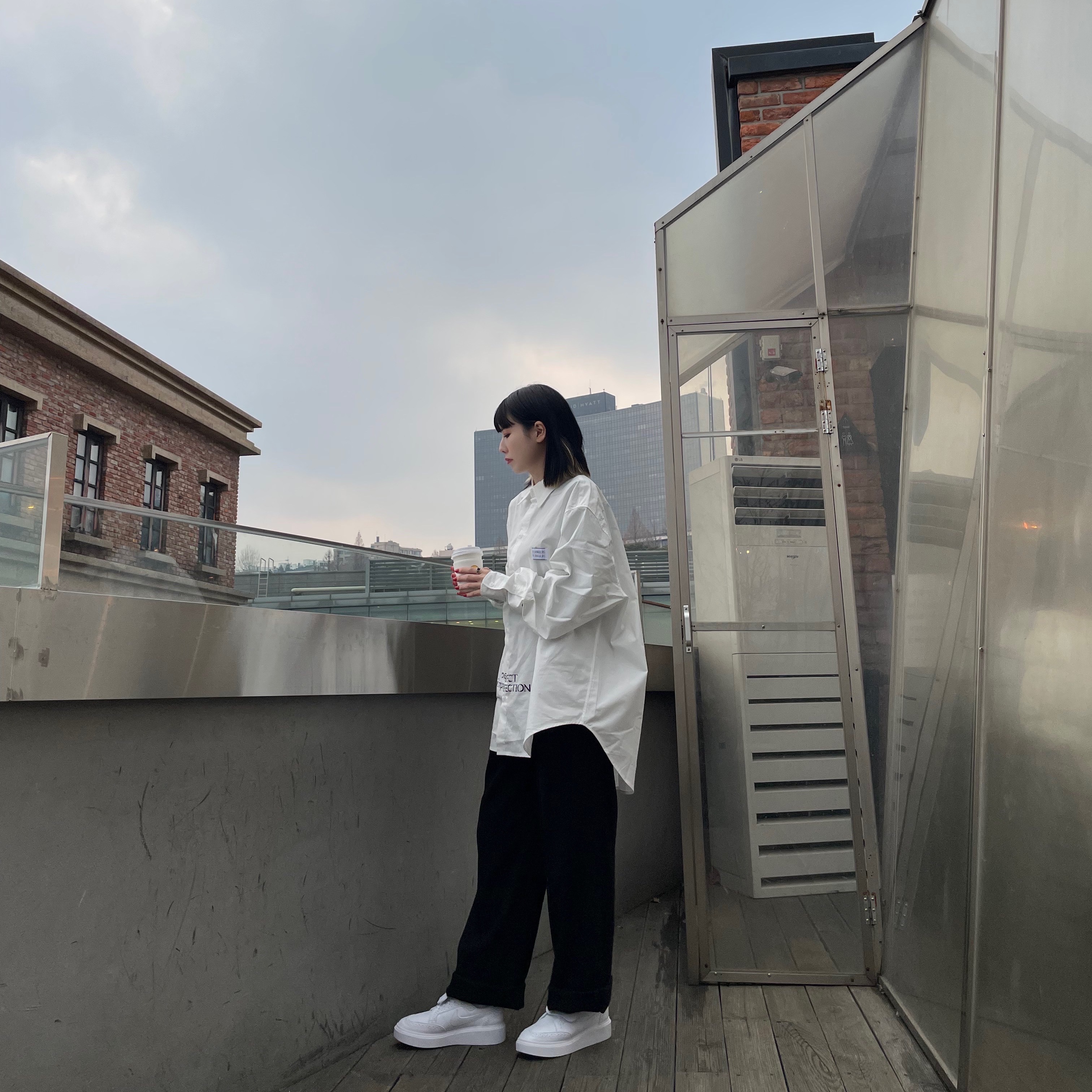 Nike x Peaceminusone Kwondo1 White 착용 스타일 - 3