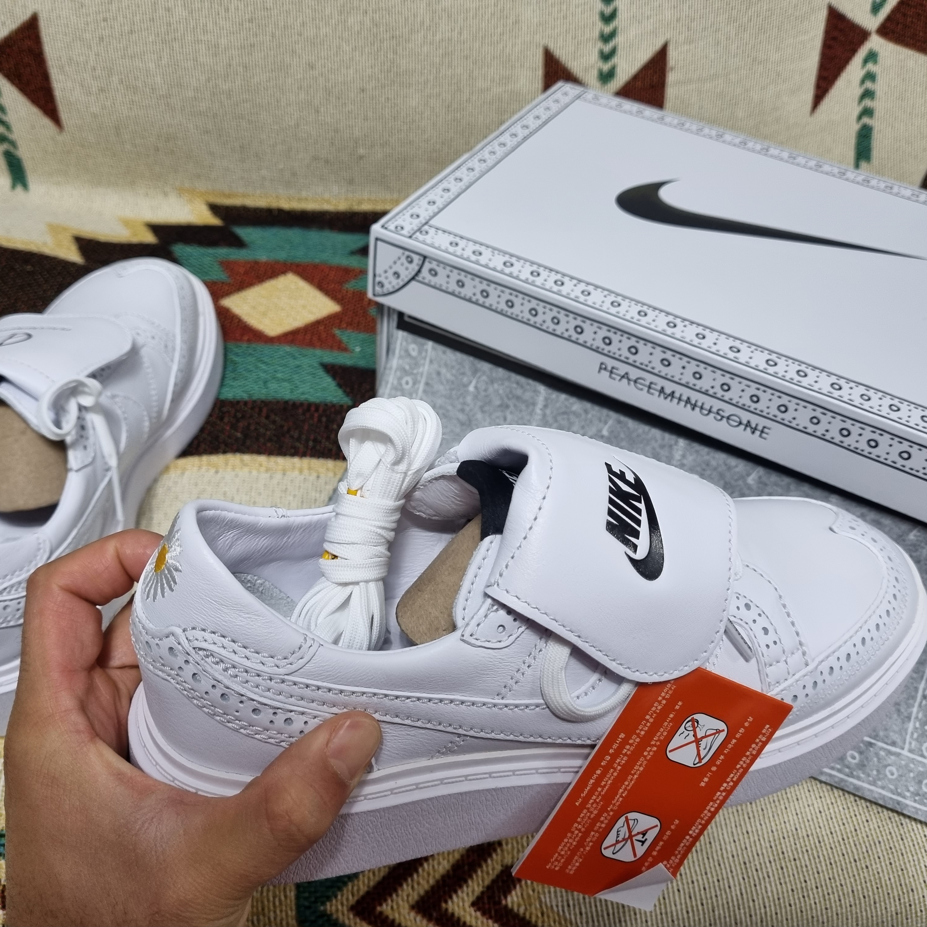 Nike x Peaceminusone Kwondo1 White 착용 스타일 - 3
