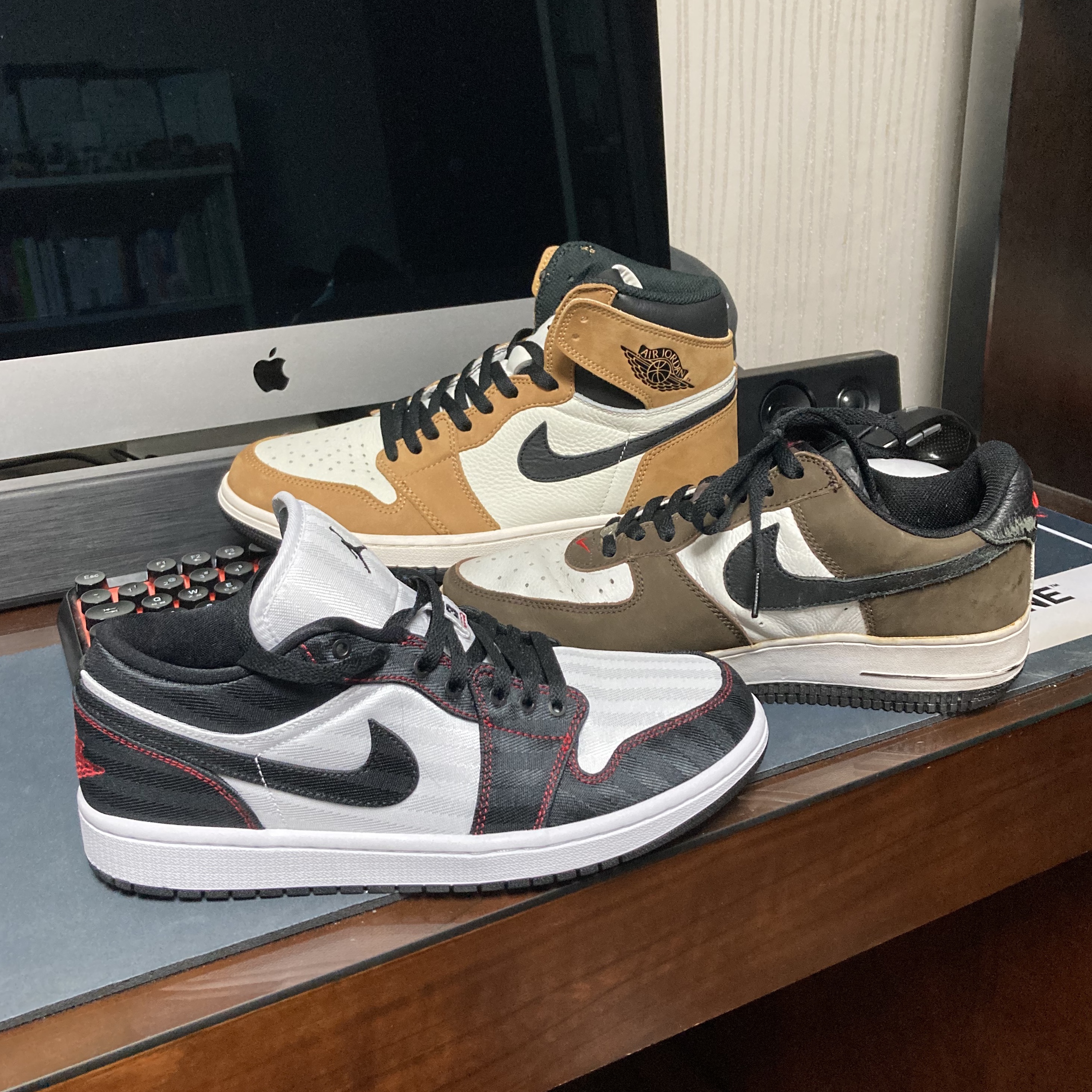 Jordan 1 Retro High Rookie of the Year, Nike Air Force 1 Low Escape 착용 스타일 - 1
