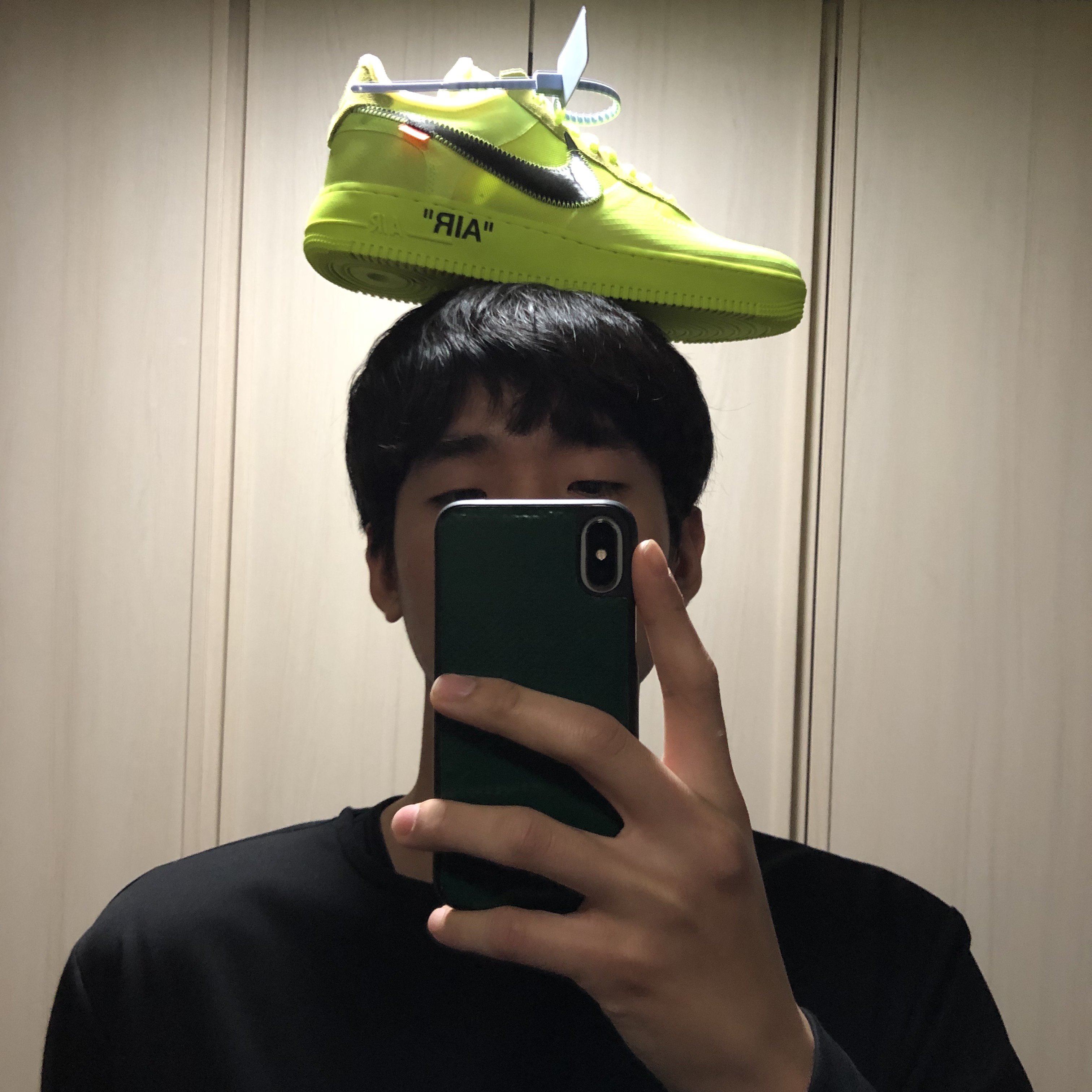 Nike x Off-White Air Force 1 Low Volt 착용 스타일 - 3
