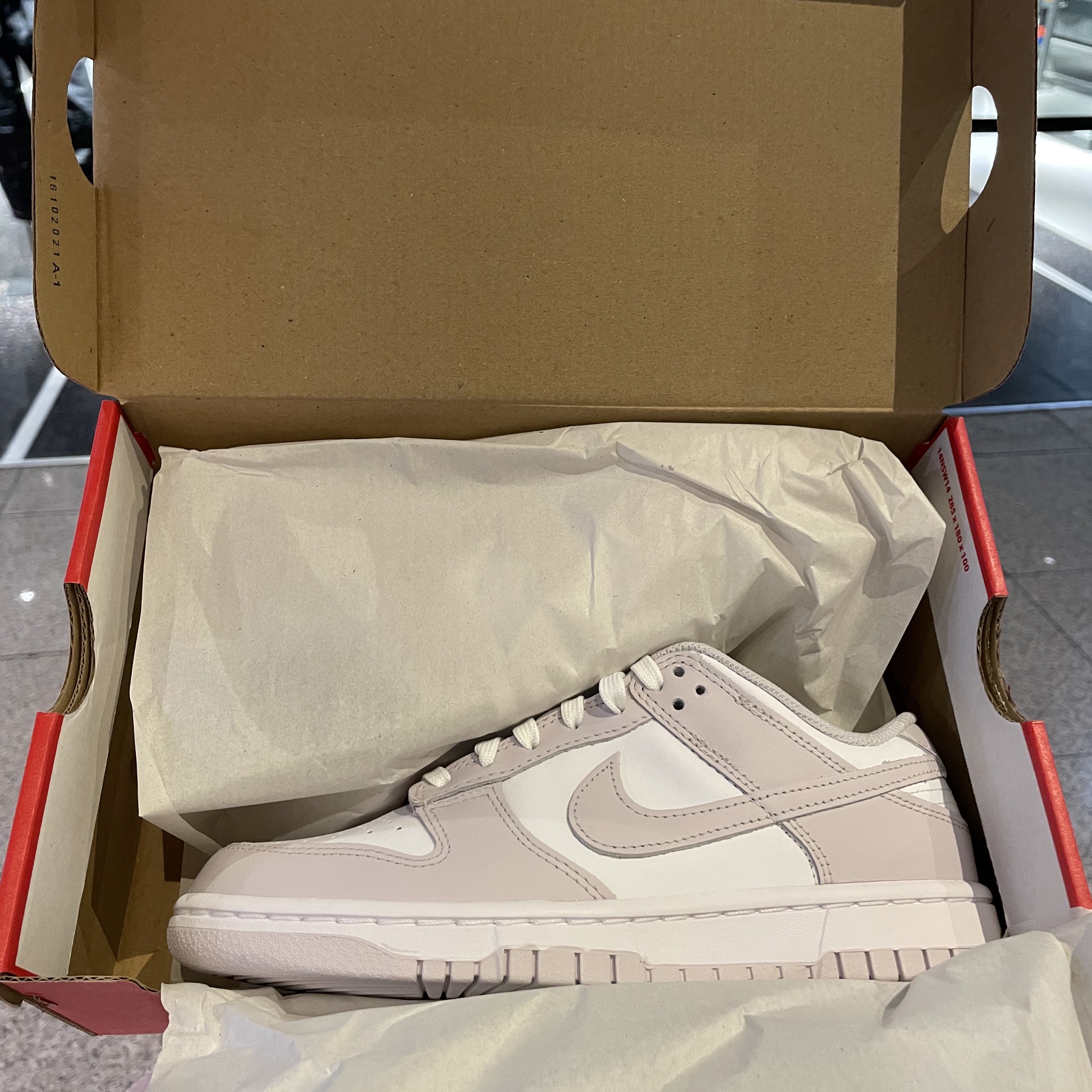 (W) Nike Dunk Low Venice 착용 스타일 - 2