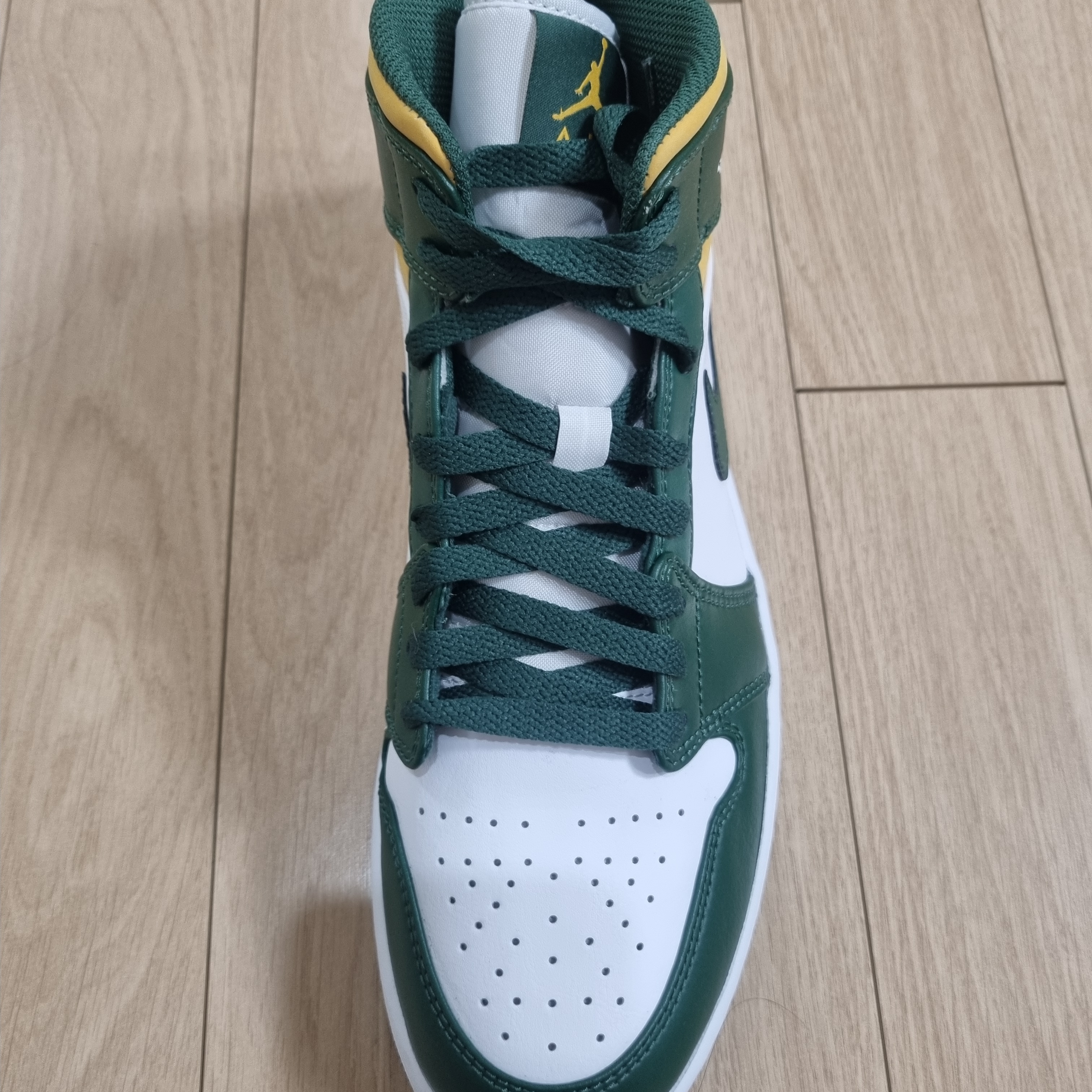 Jordan 1 Mid Sonics 2021 착용 스타일 - 1