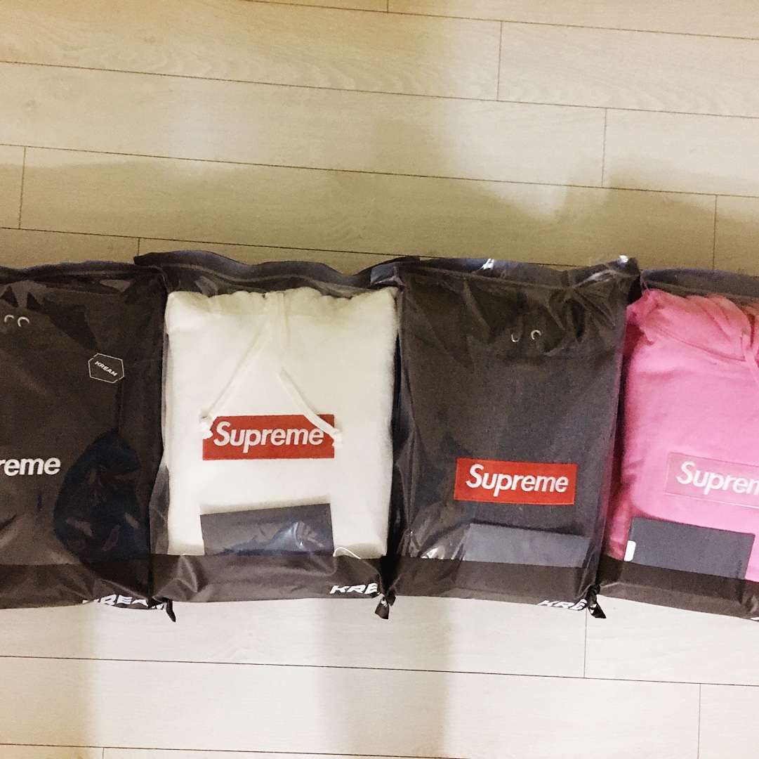 Supreme Box Logo Hooded Sweatshirt Charcoal - 21FW 착용 스타일 - 4