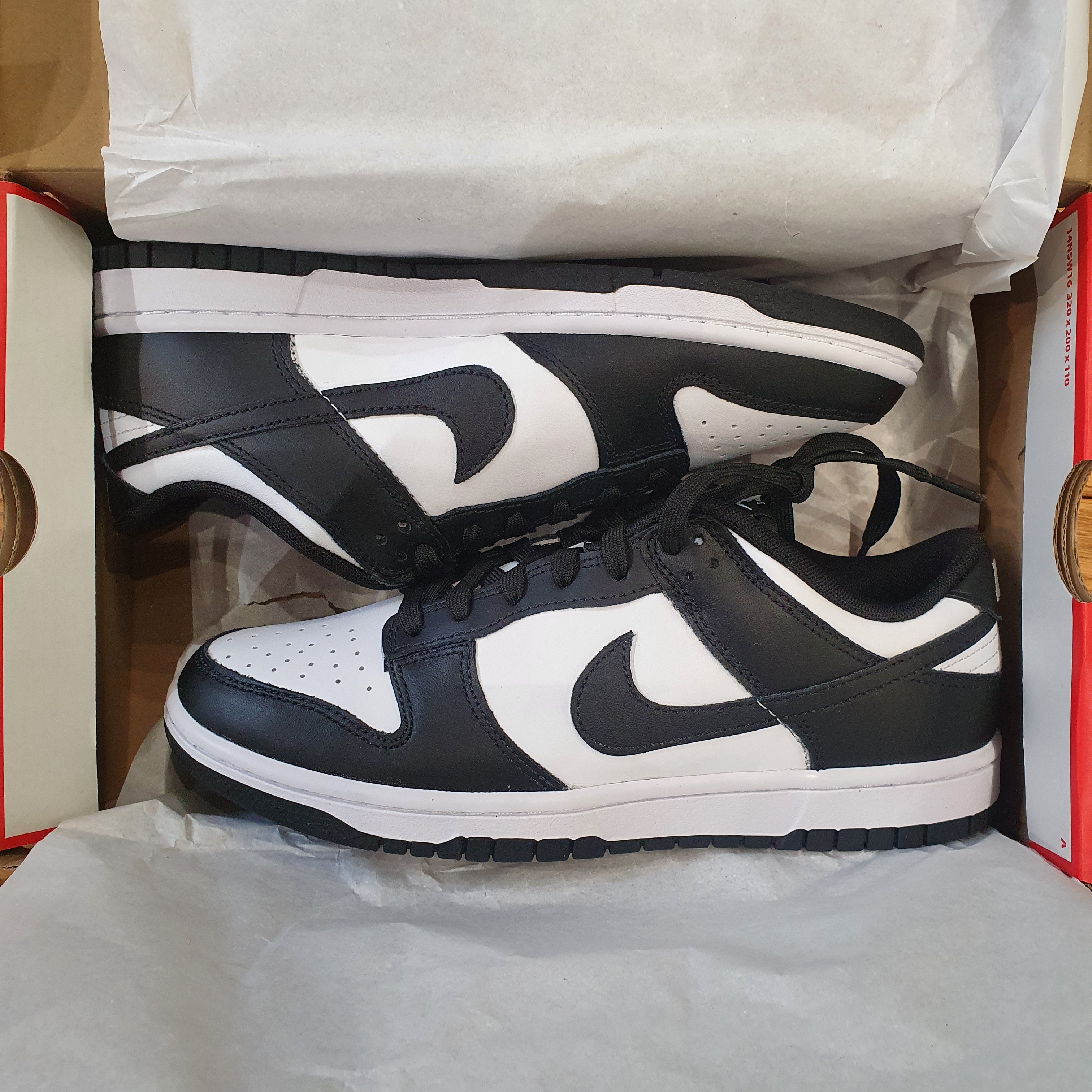 Nike Dunk Low Retro Black 착용 스타일