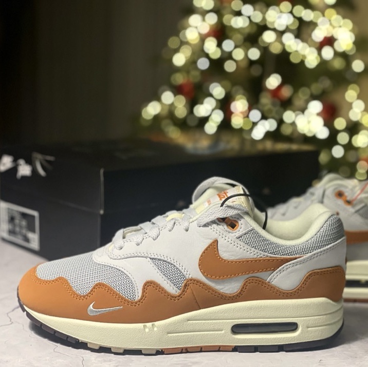Nike x Patta Air Max 1 Monarch 착용 스타일 - 3