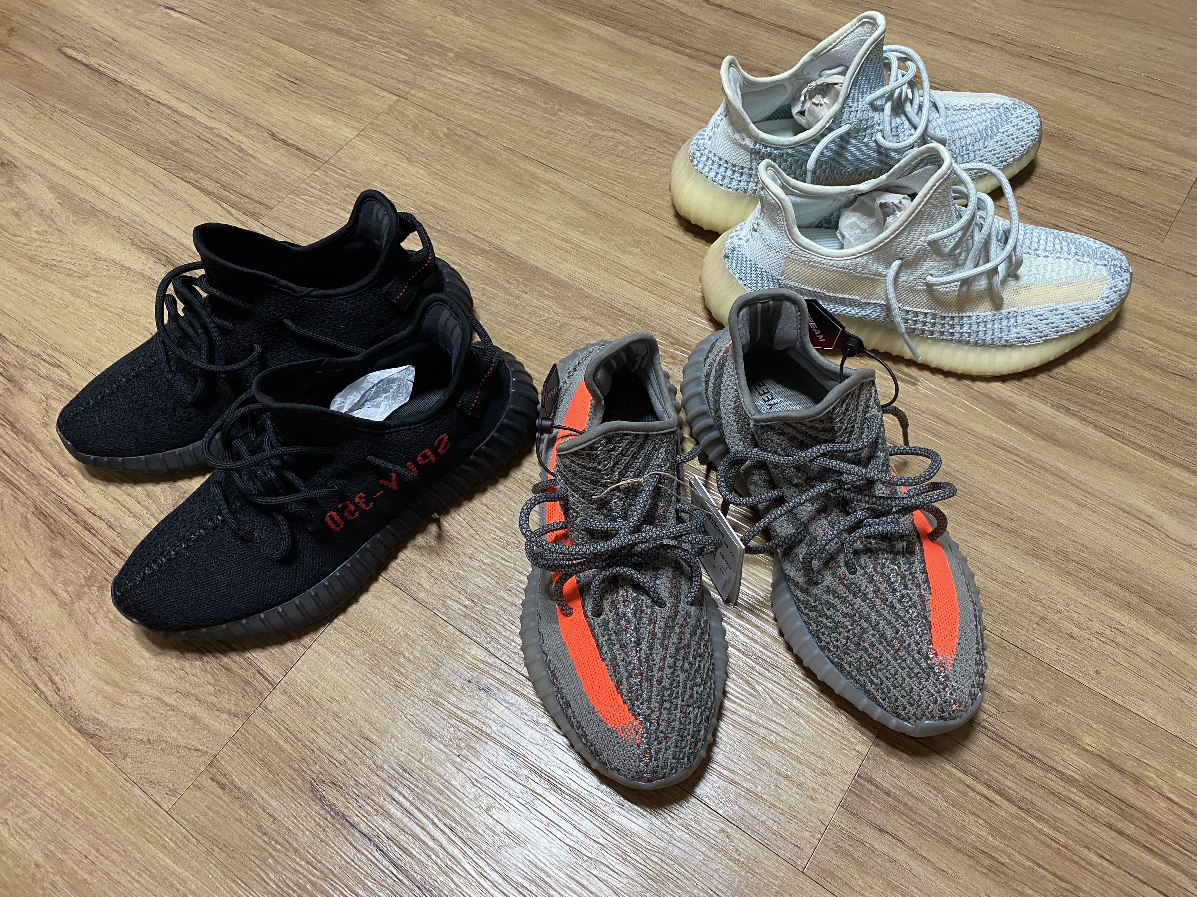 Adidas Yeezy Boost 350 V2 Beluga - Reflective, Adidas Yeezy Boost 350 V2 Black Red 2020 착용 스타일