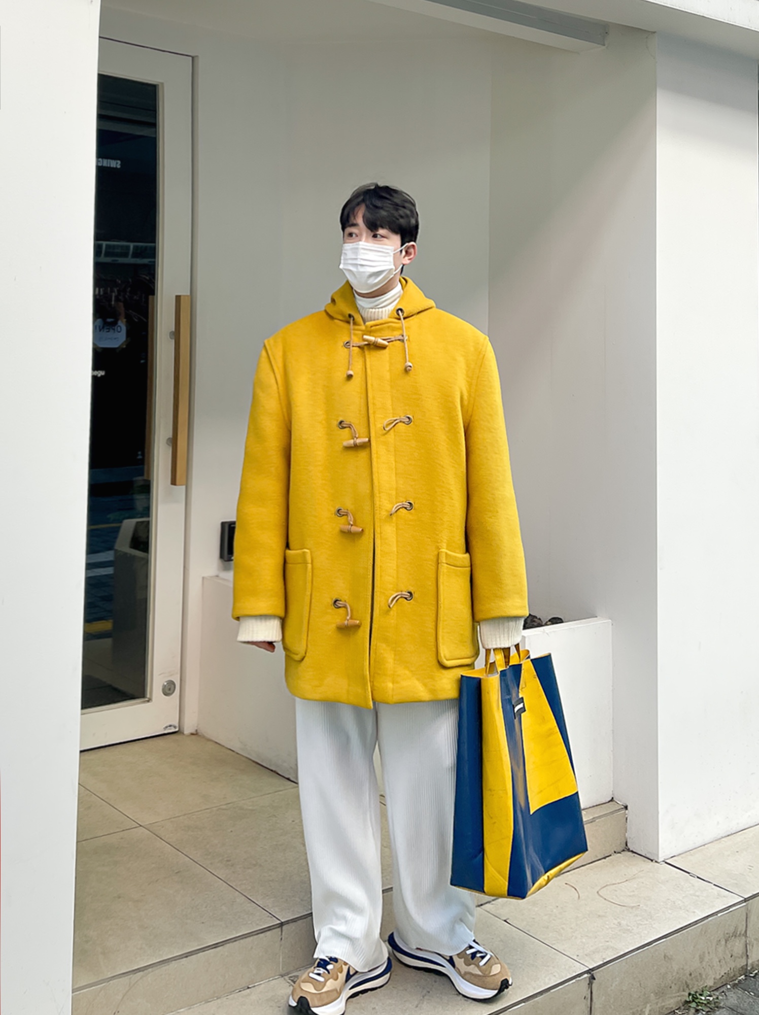 Nike x Sacai VaporWaffle Sesame and Blue Void 착용 스타일