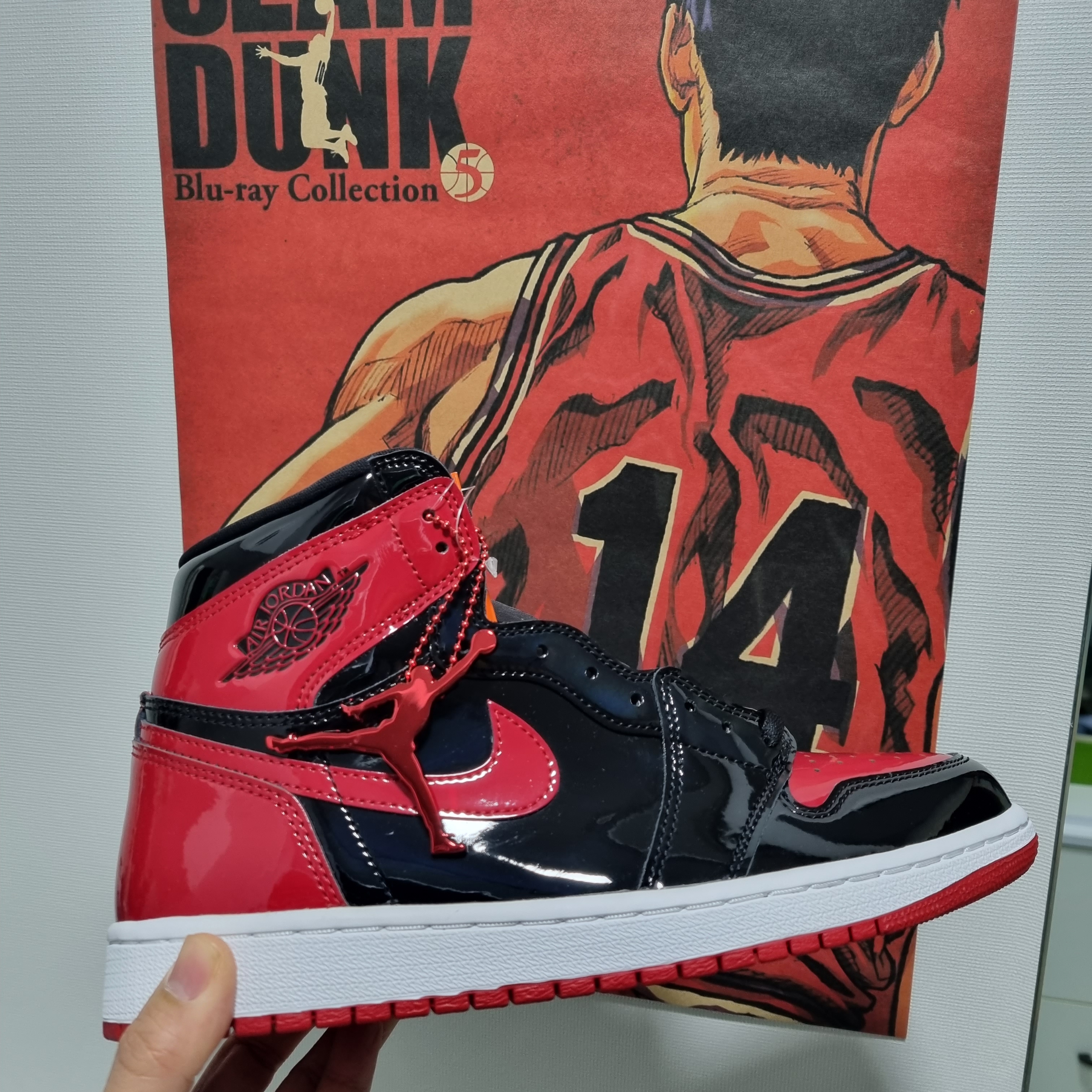 Jordan 1 Retro High OG Patent Bred 착용 스타일