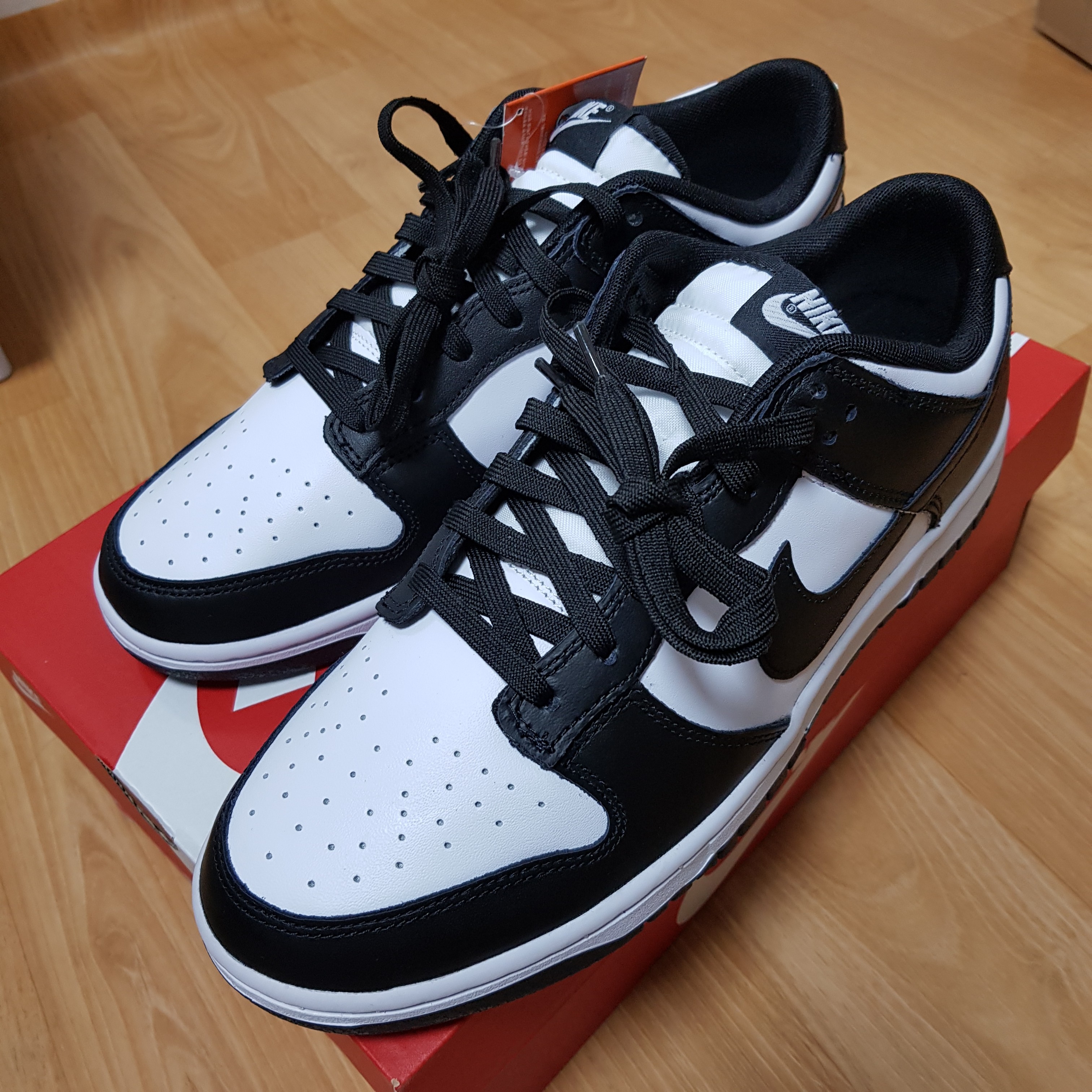 Nike Dunk Low Retro Black, (W) Nike Dunk Low Black 착용 스타일 - 1