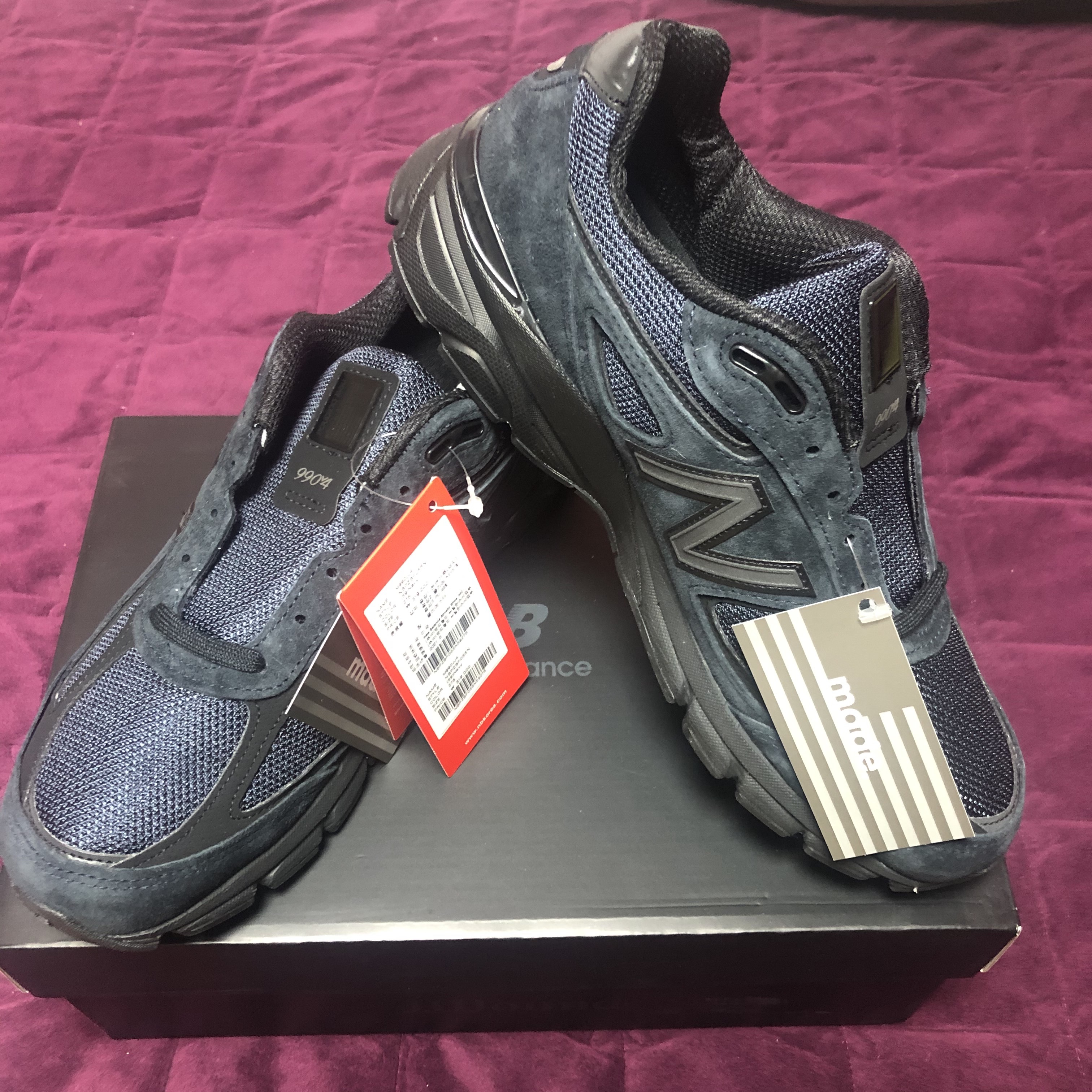 New Balance x JJJJound 990v4 Navy 착용 스타일 - 2